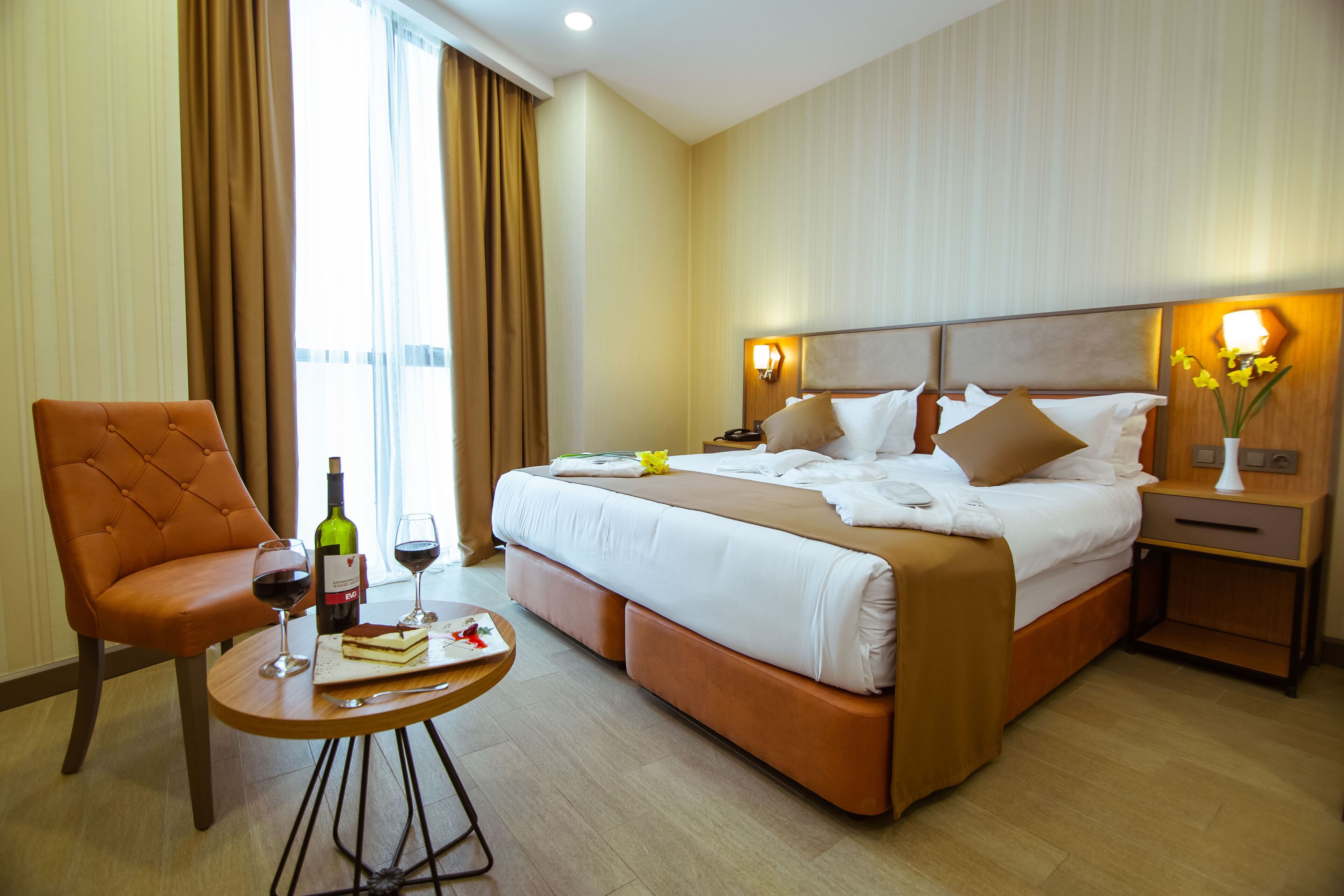 New Wave Hotel