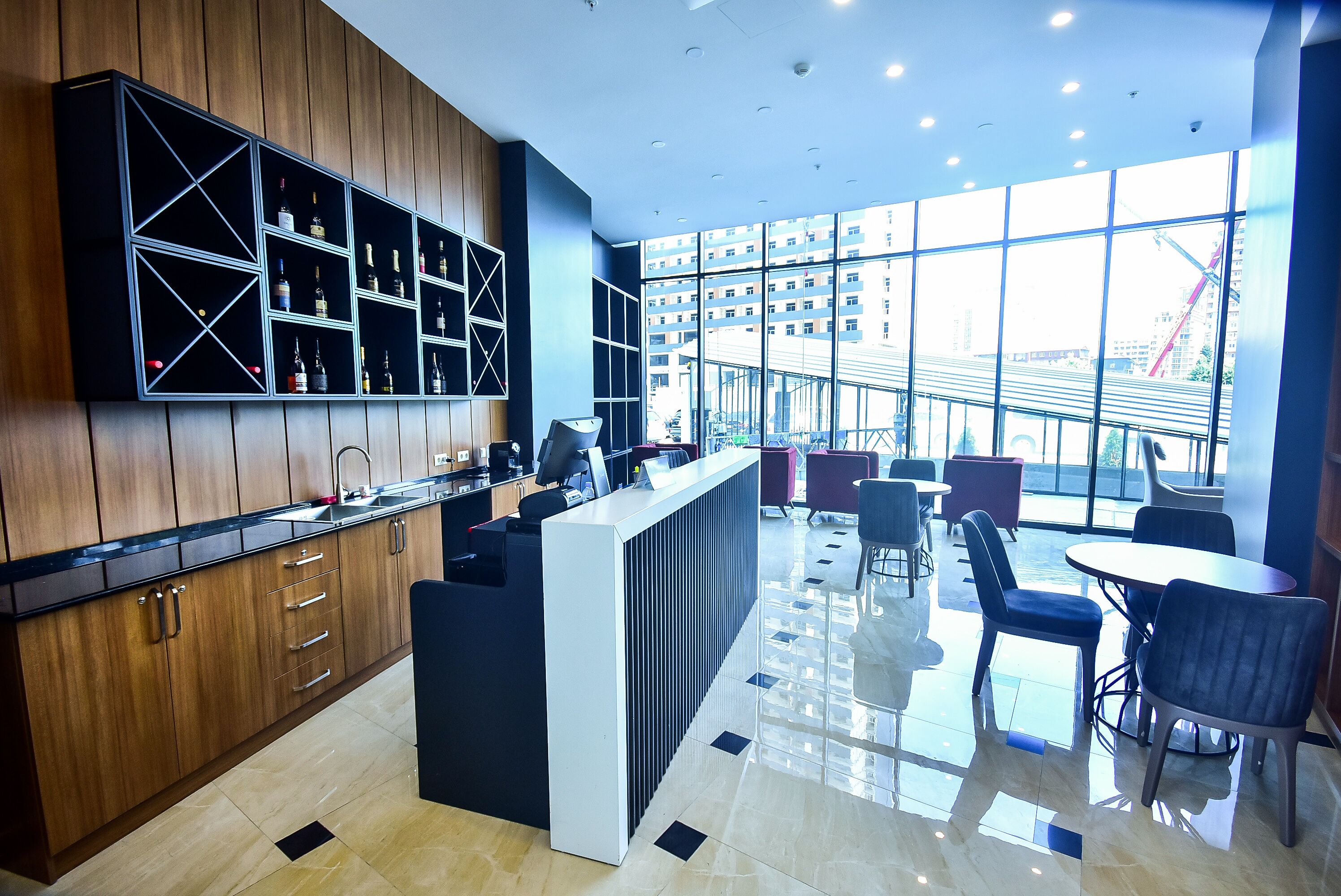 New Wave Hotel