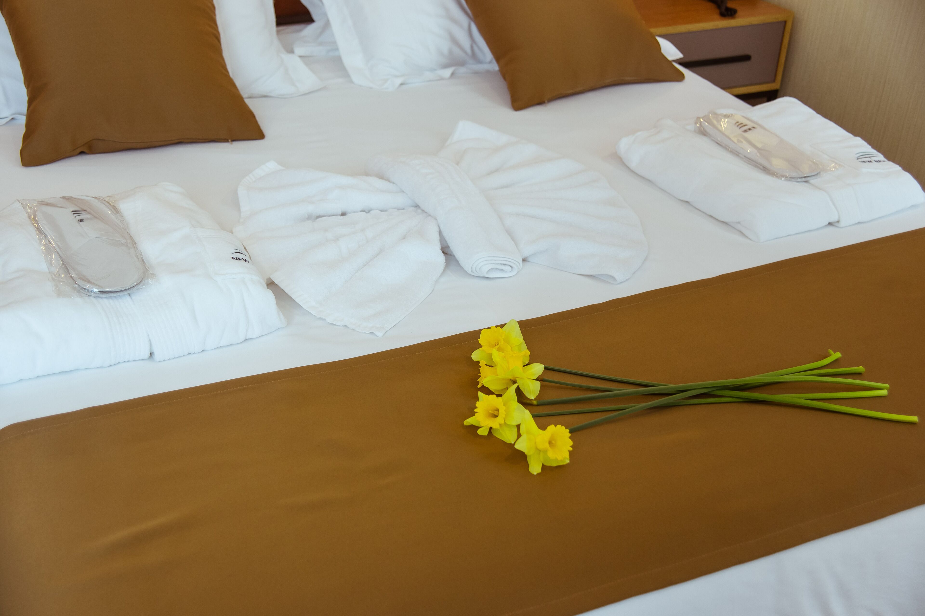 New Wave Hotel