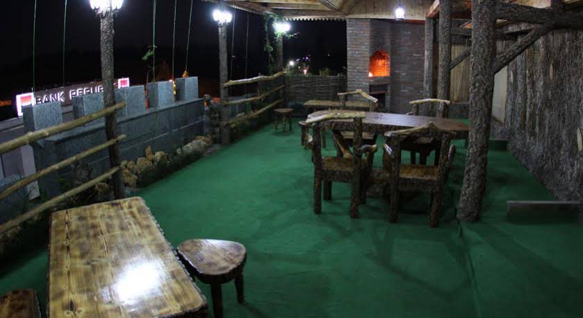 Aeetes Palace Hotel