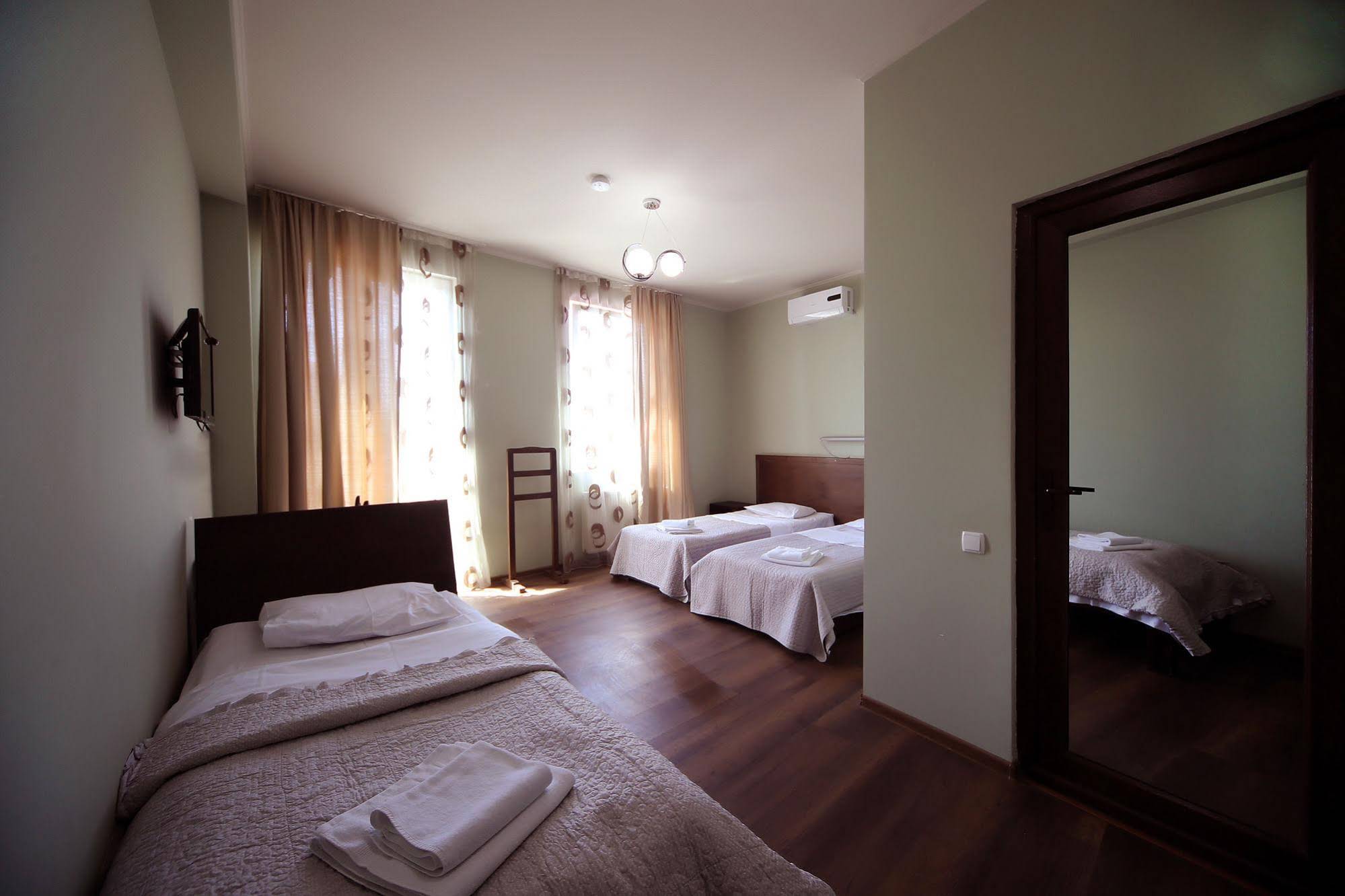 Hotel Kutaisi Globus