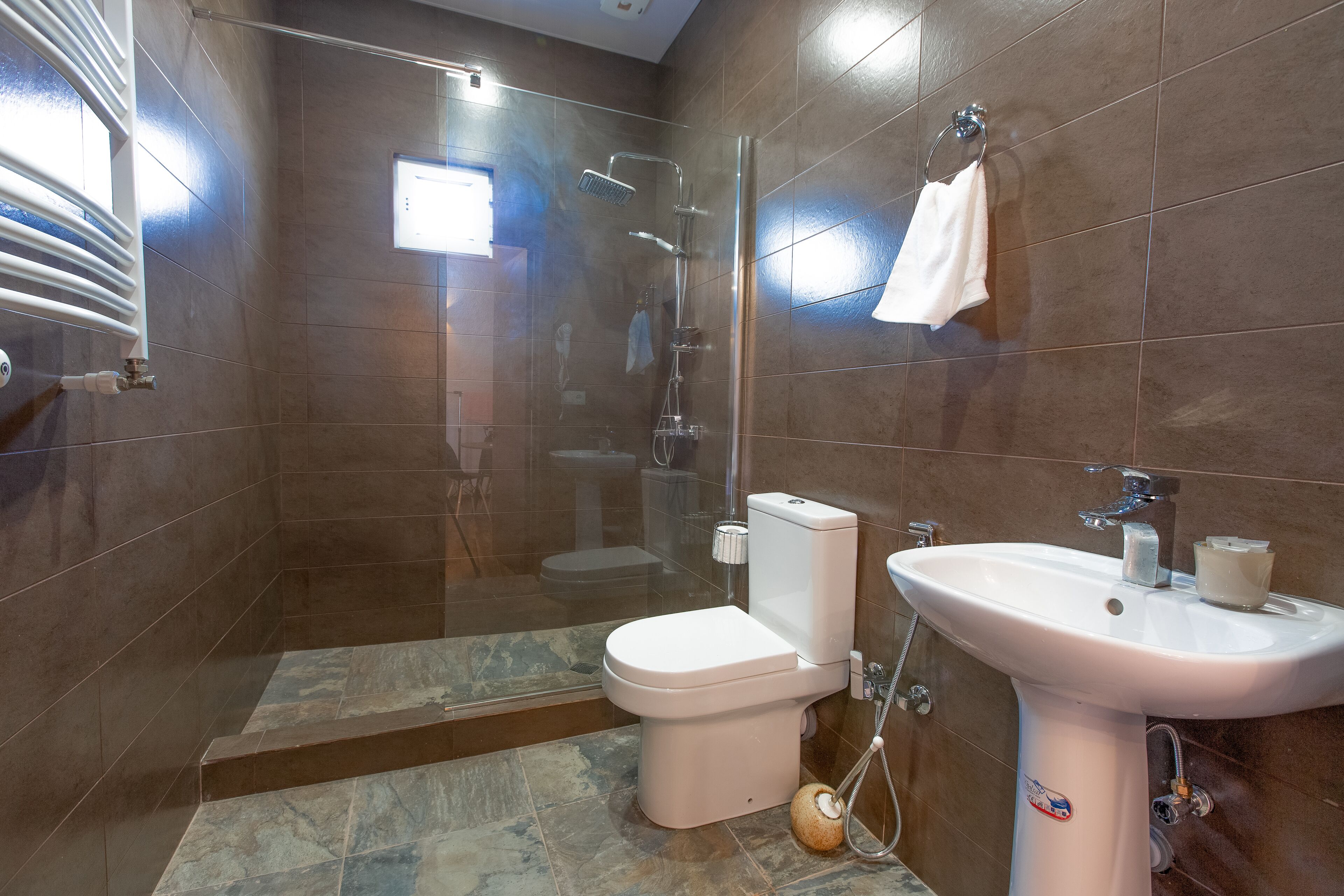 4 Rooms Boutique Hotel