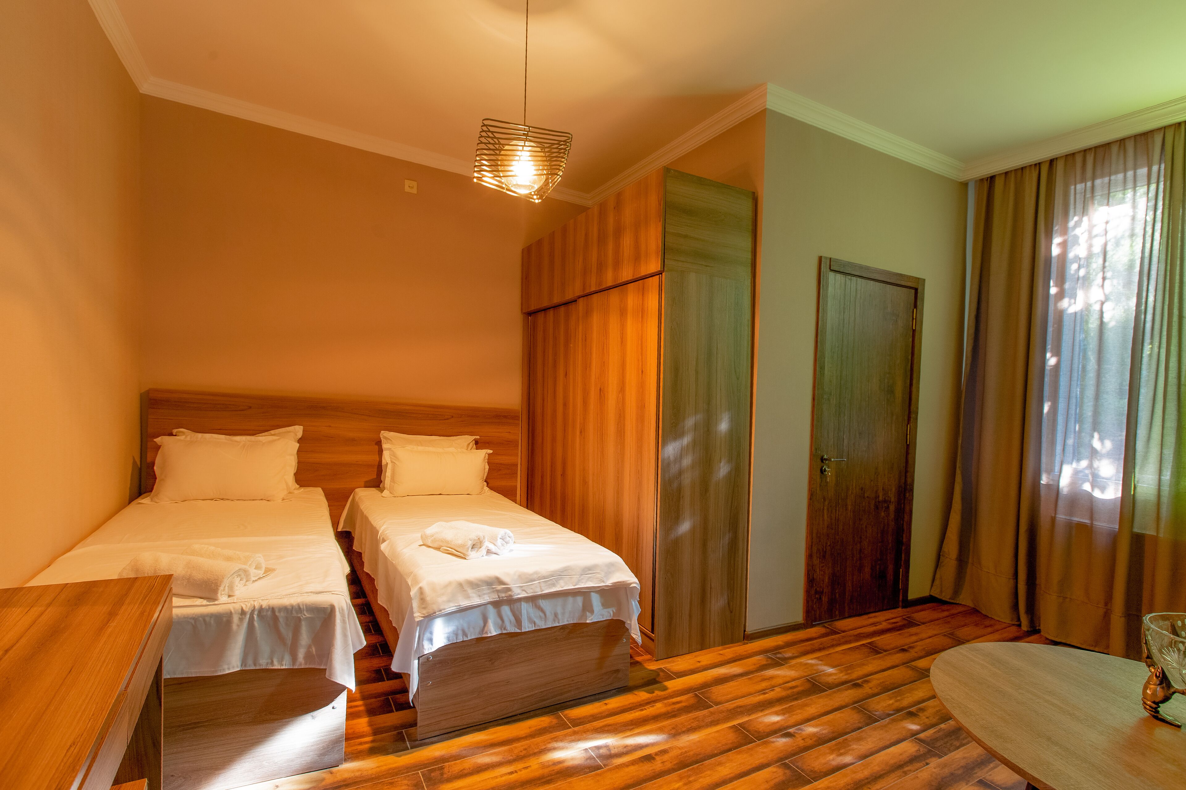 4 Rooms Boutique Hotel
