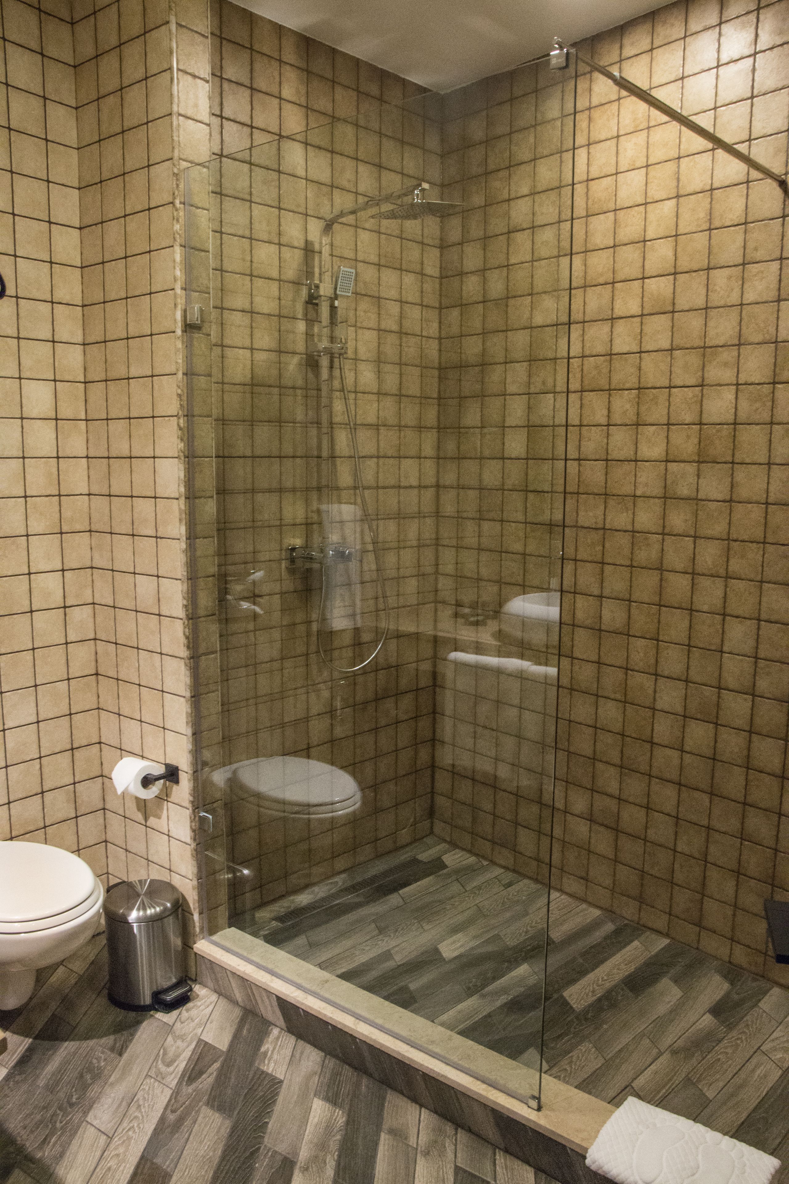 Adamo Hotel