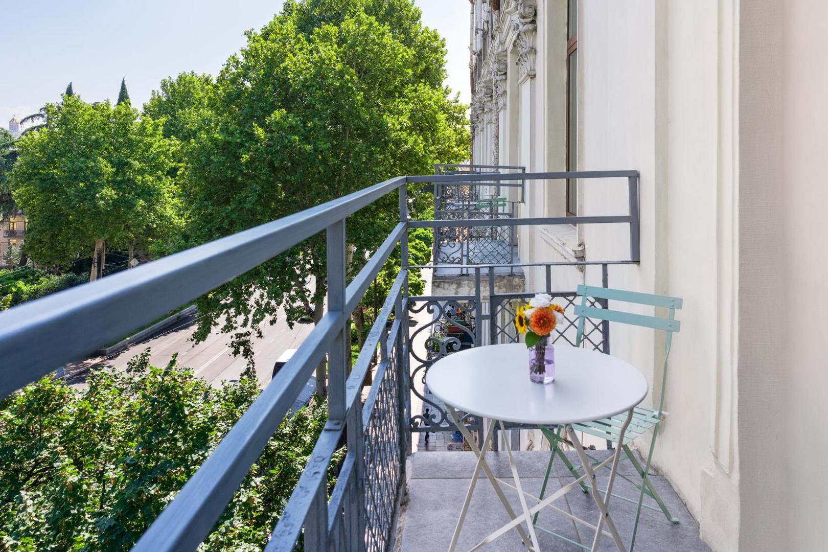 Alma Boutique Hotel