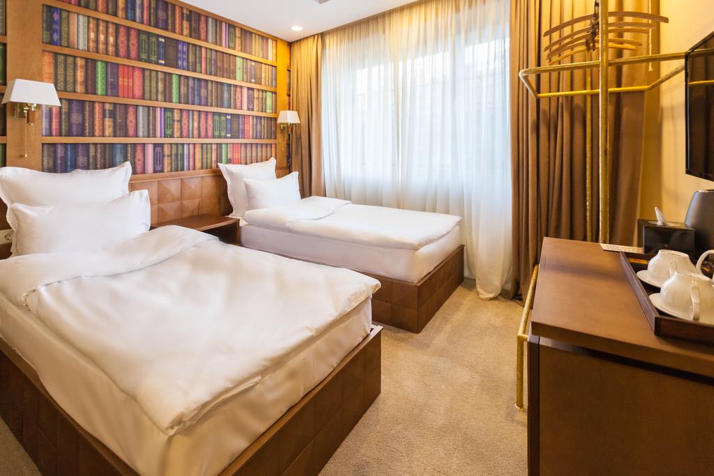 Amante Narikala Hotel