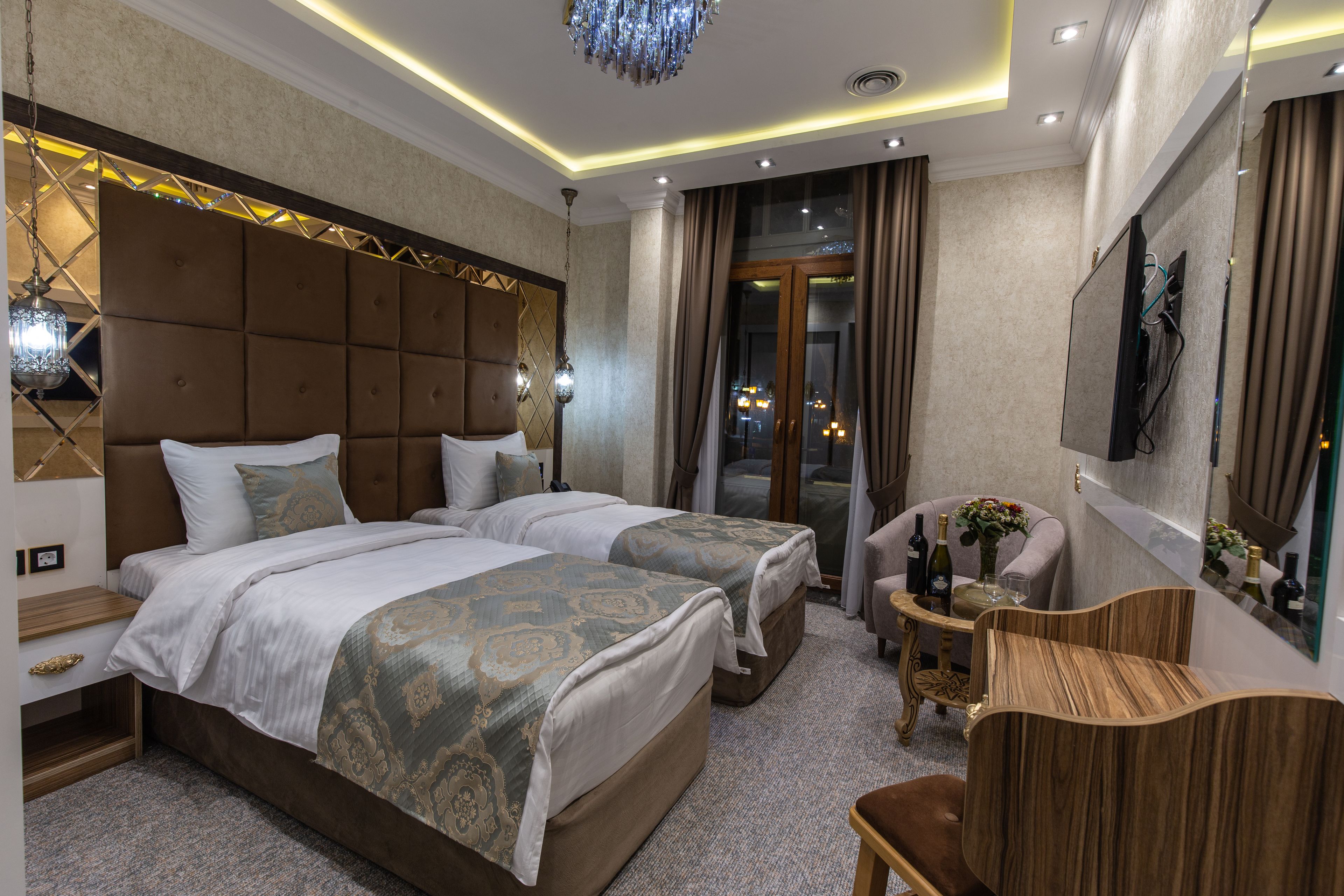 Aqua Liberty Hotel