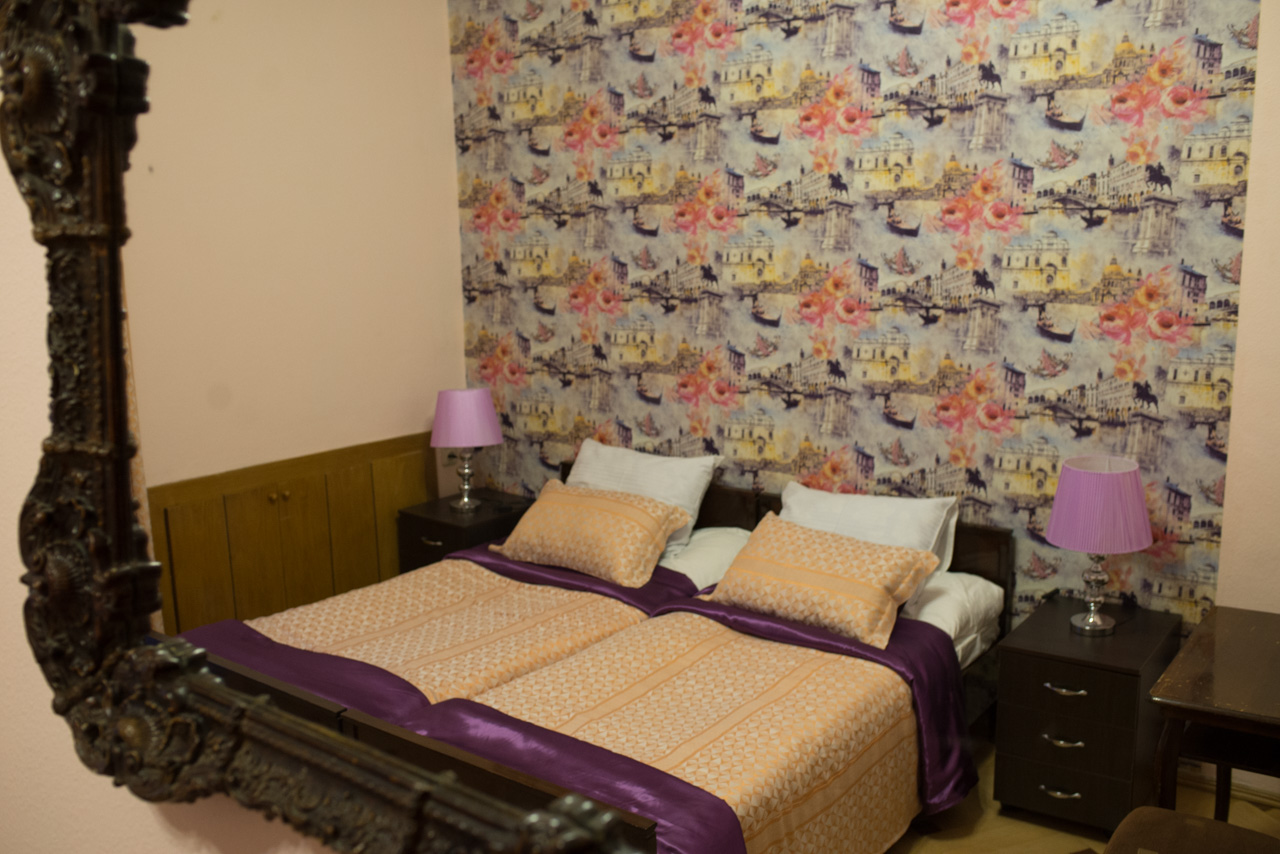 Arta Hotel