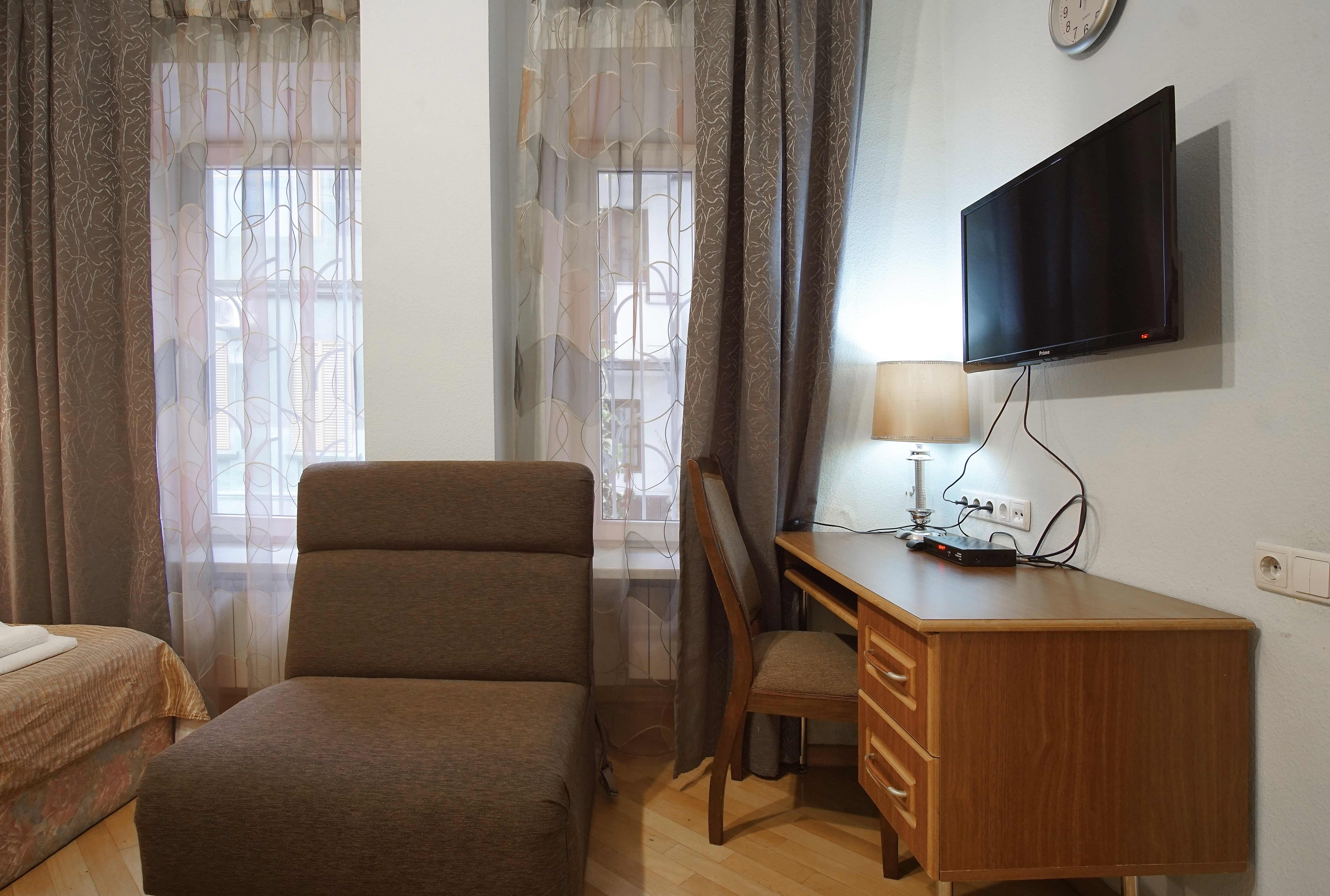 Arta Hotel