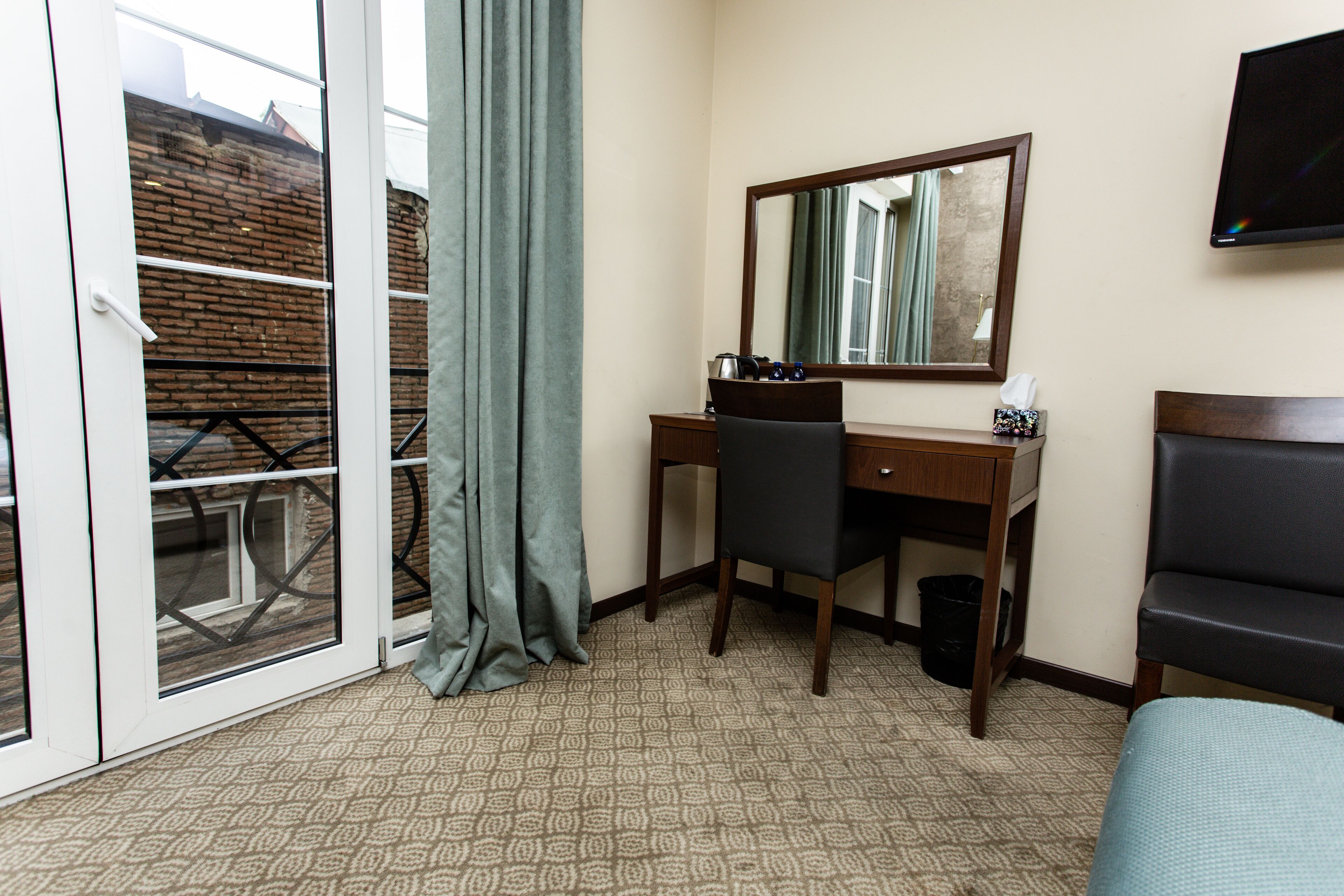 Opera Tbilisi Old Art Boutique Hotel