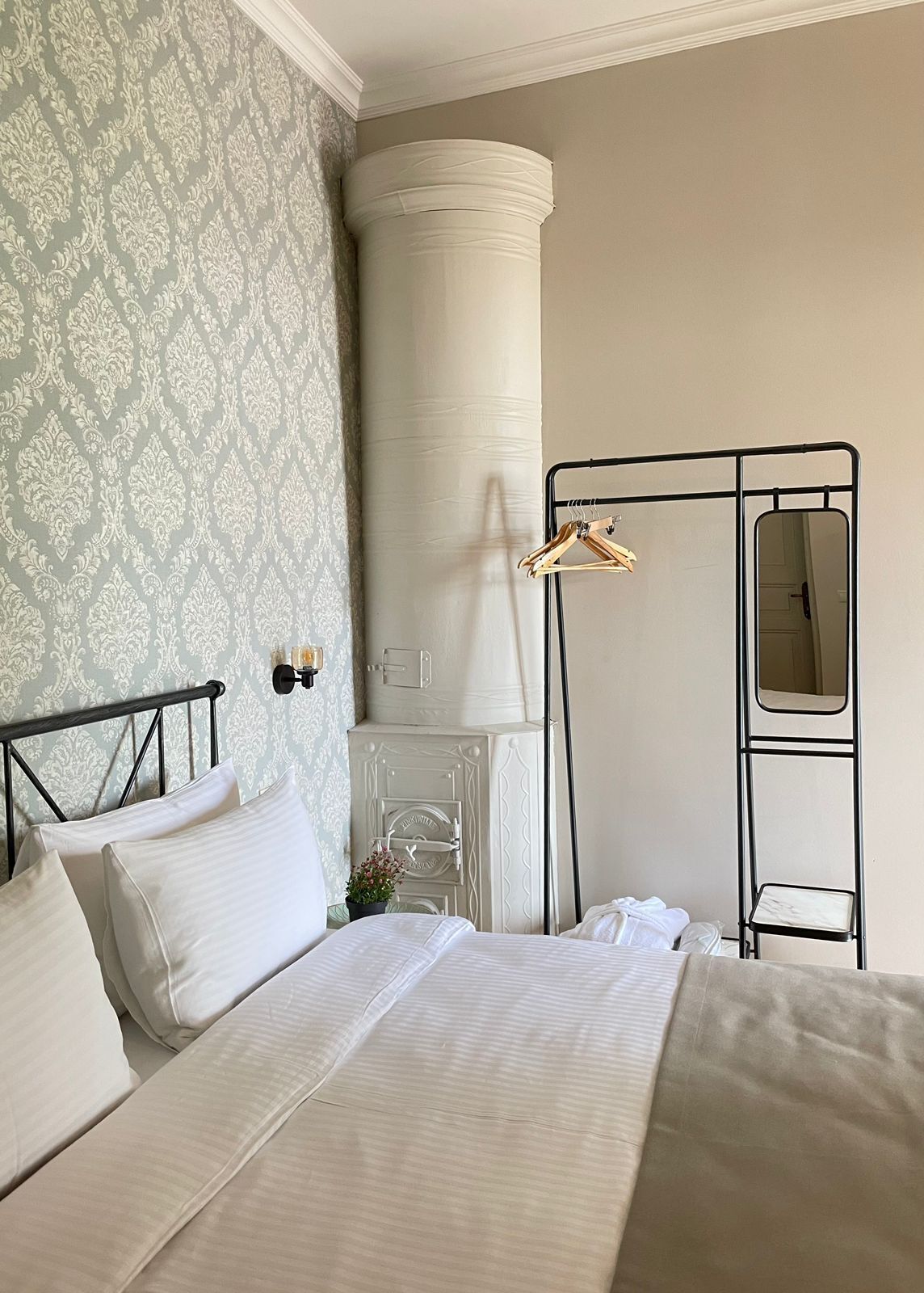 Artisan Boutique Hotel