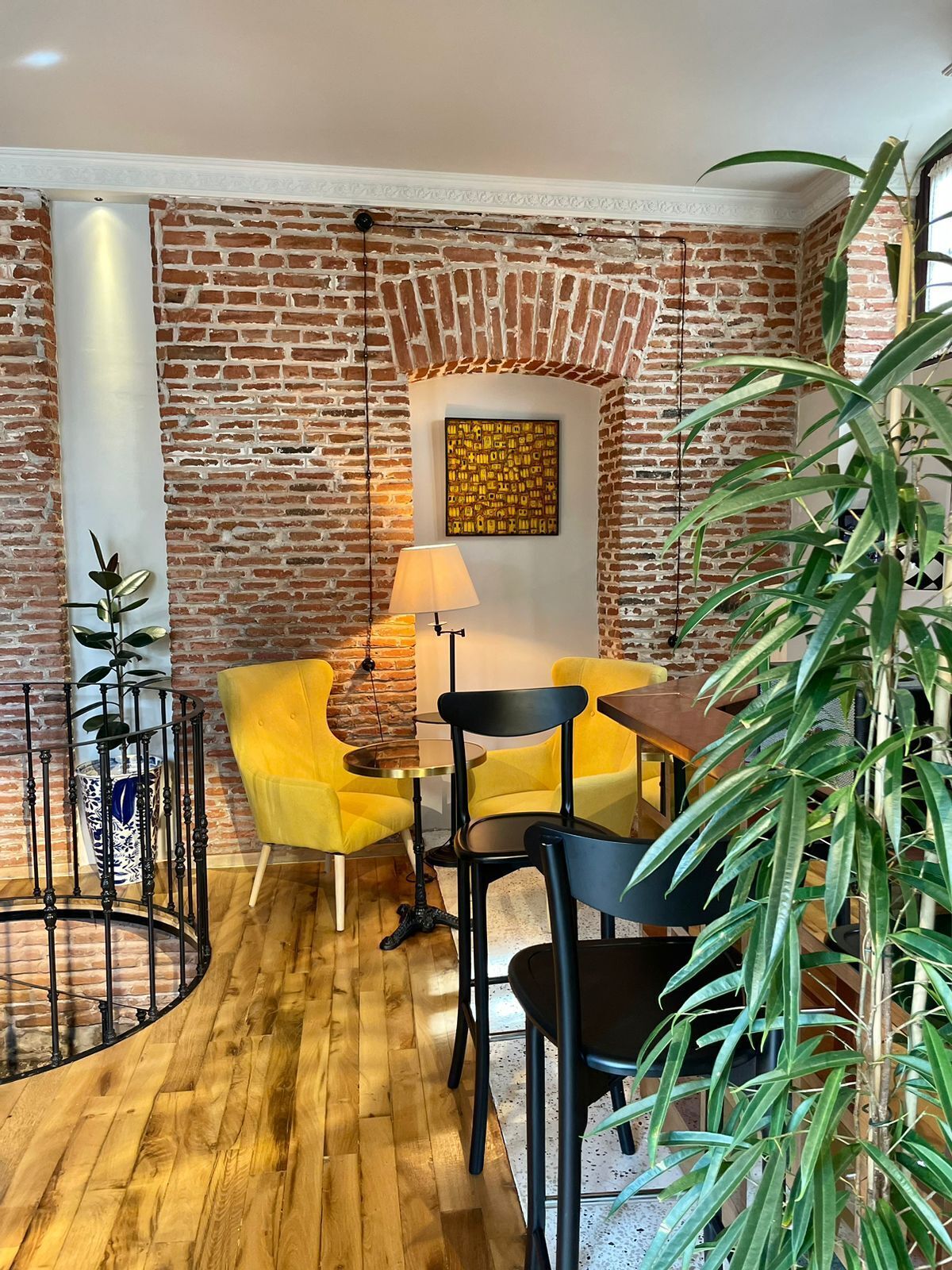 Artisan Boutique Hotel