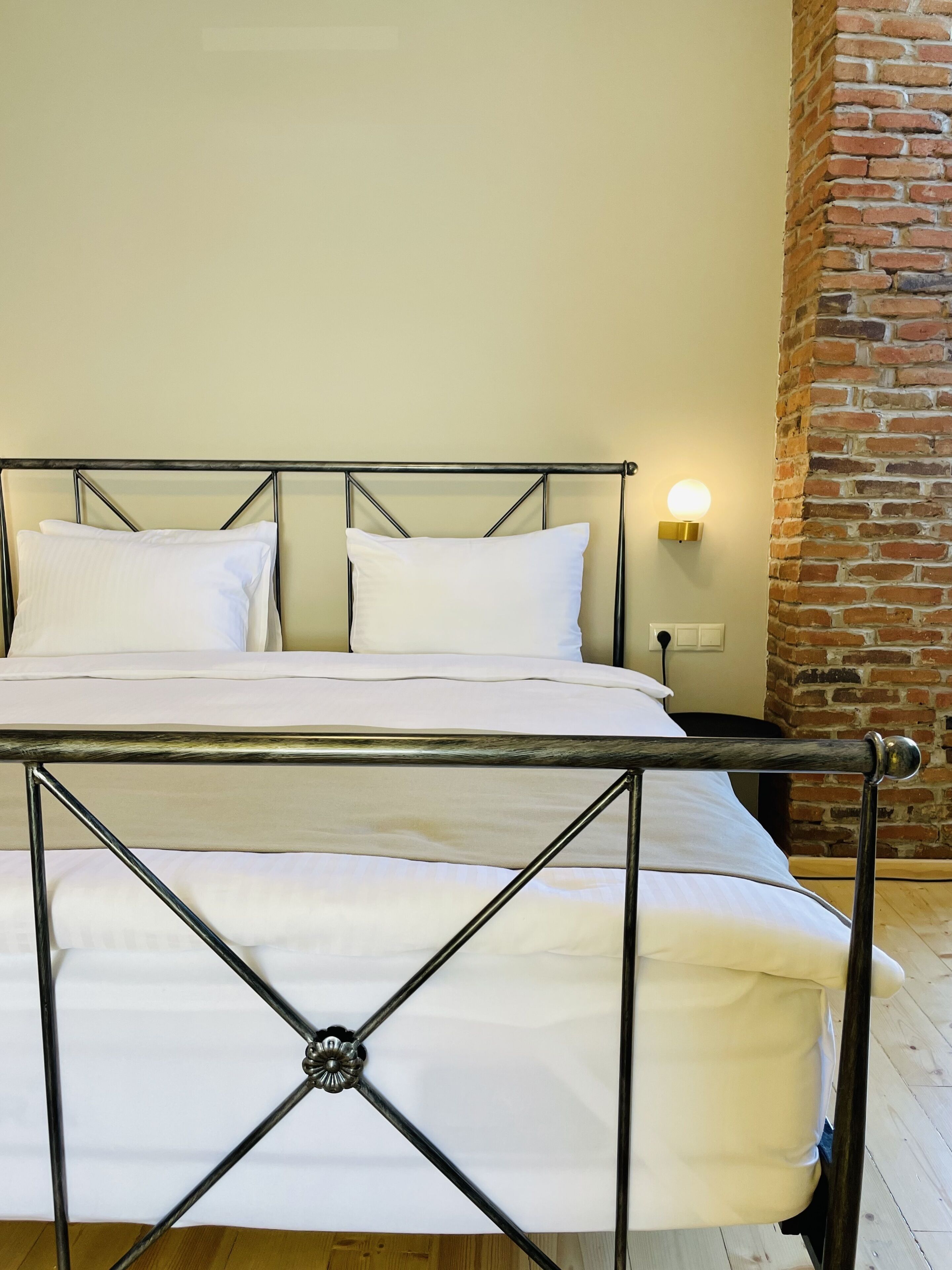 Artisan Boutique Hotel