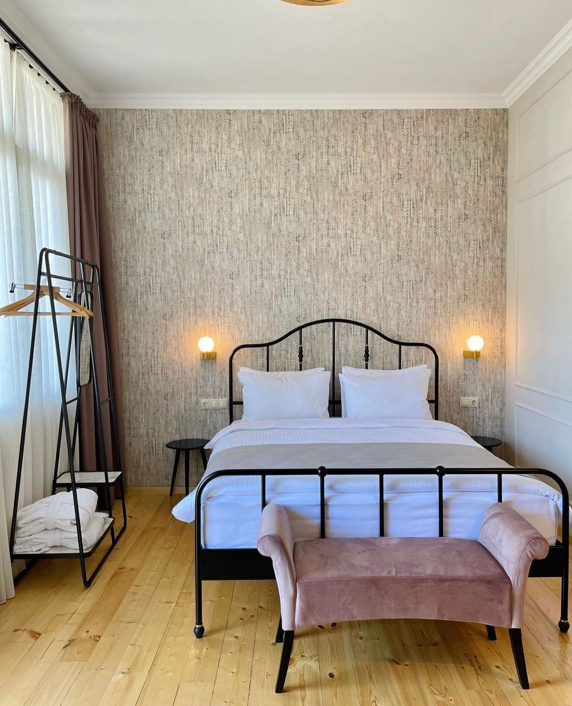 Artisan Boutique Hotel