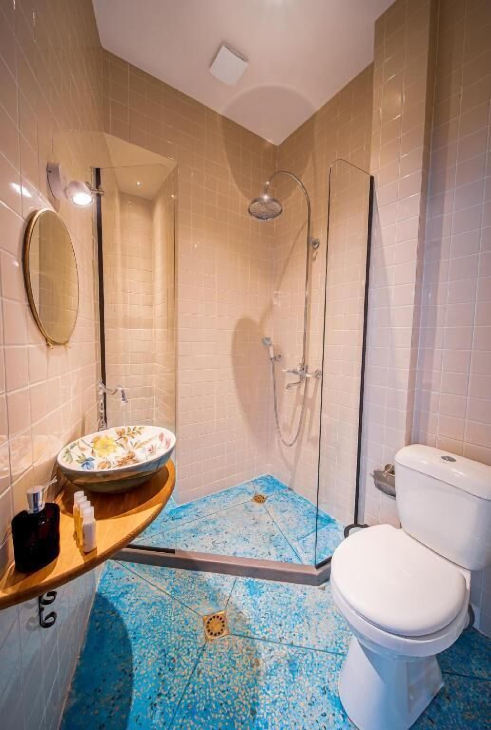 Artisan Boutique Hotel