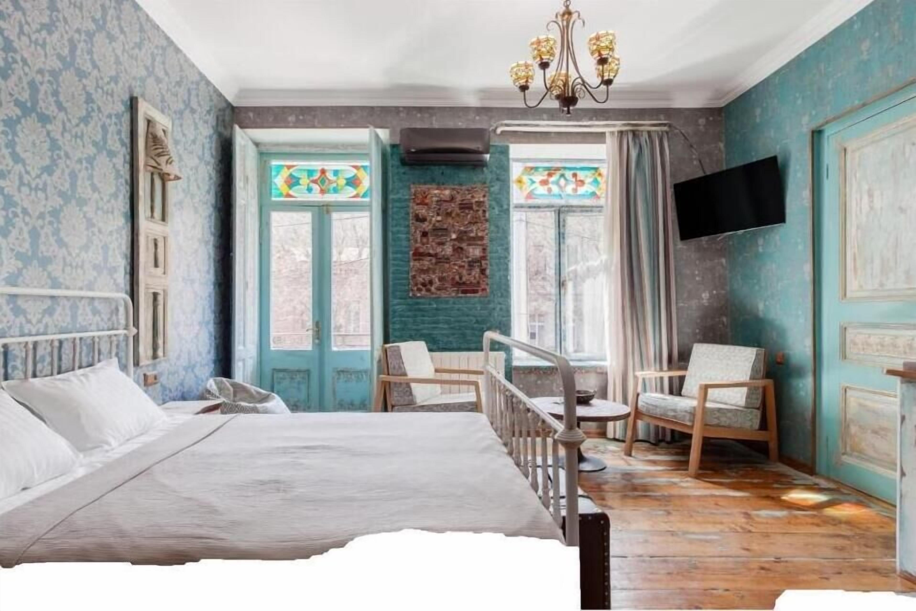 Artisan Boutique Hotel