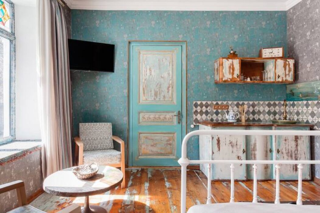 Artisan Boutique Hotel