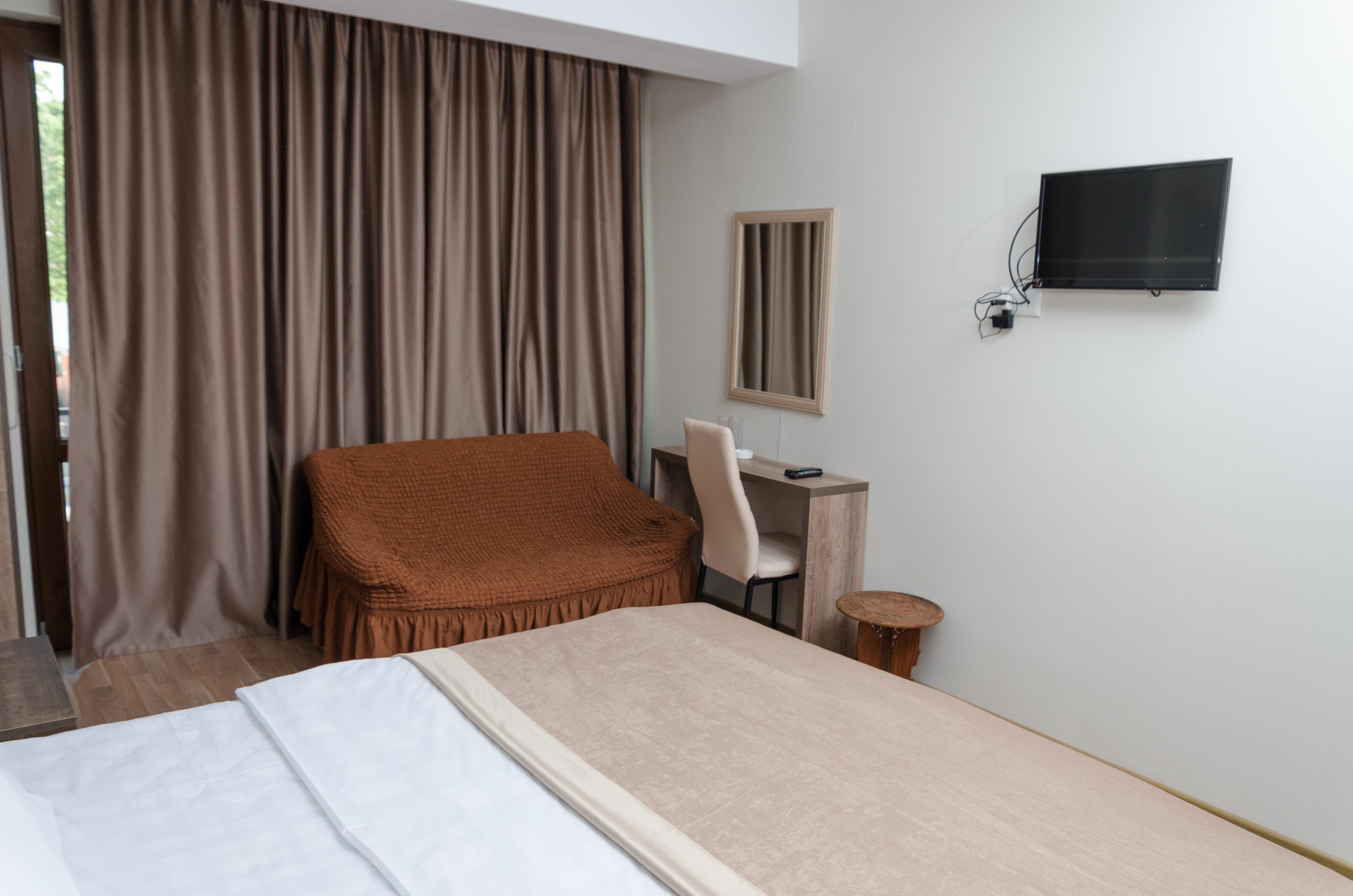 BigBay Hotel