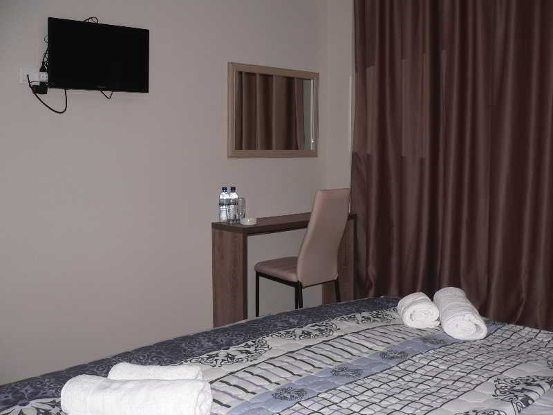 BigBay Hotel