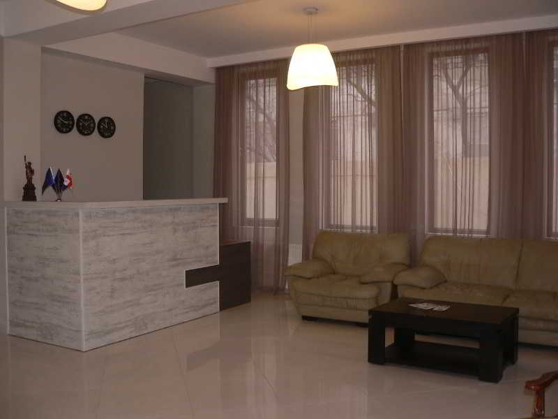 BigBay Hotel