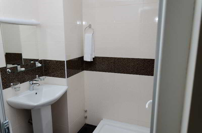 BigBay Hotel