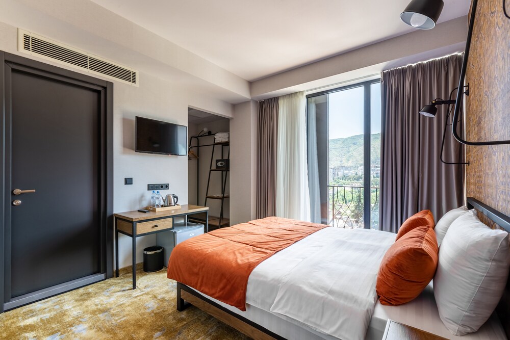 Biography Tbilisi