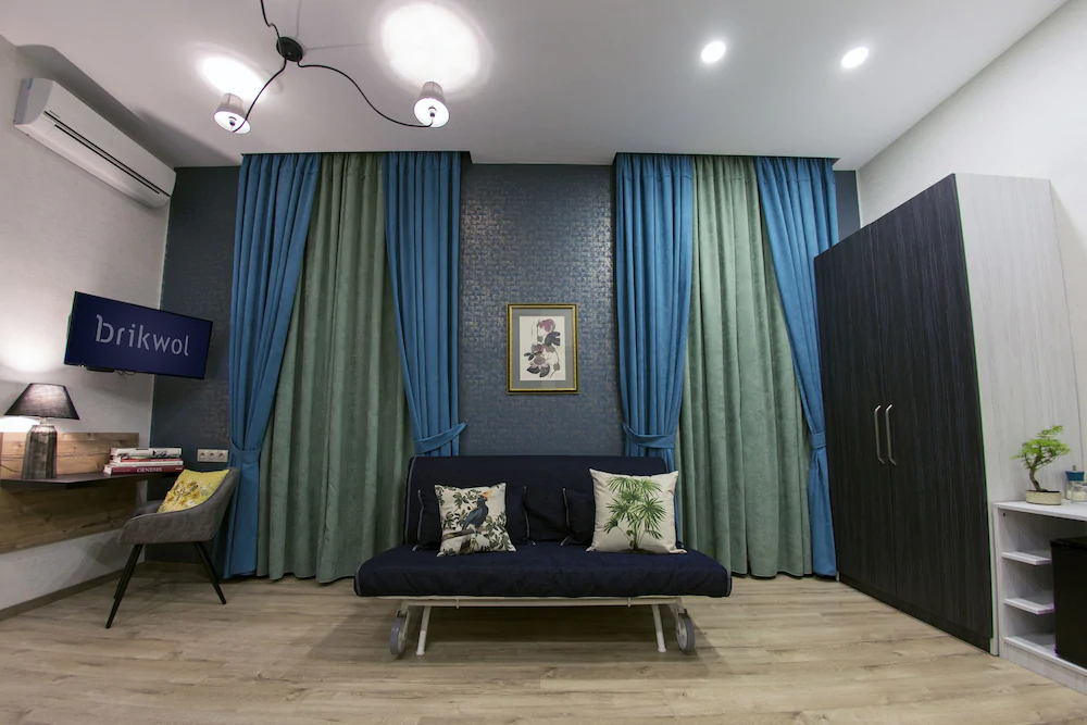 Brikwol Hotel
