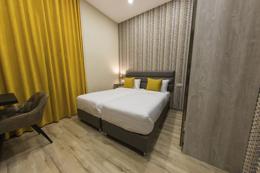 Brikwol Hotel