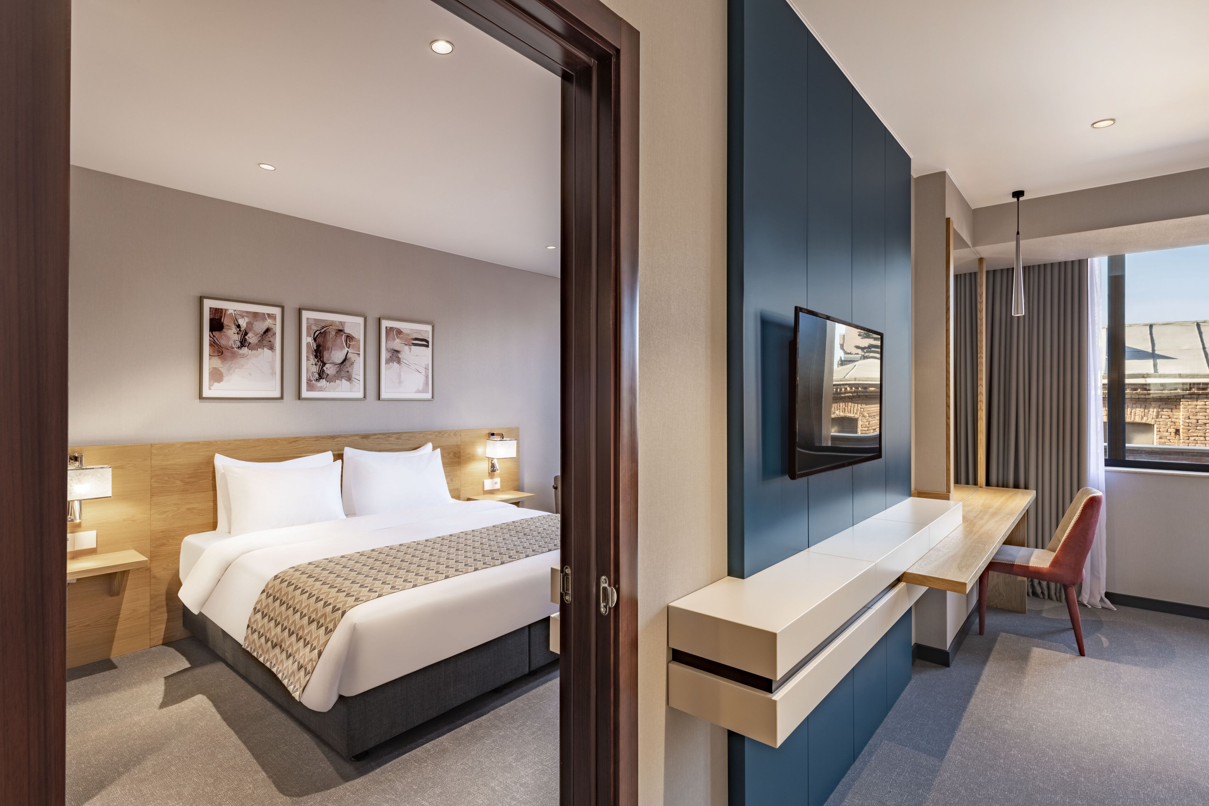 Clocks Hotel Tbilisi
