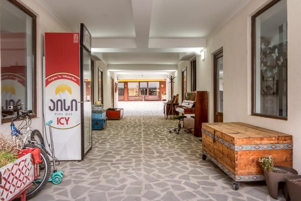 Day Room Art Hotel