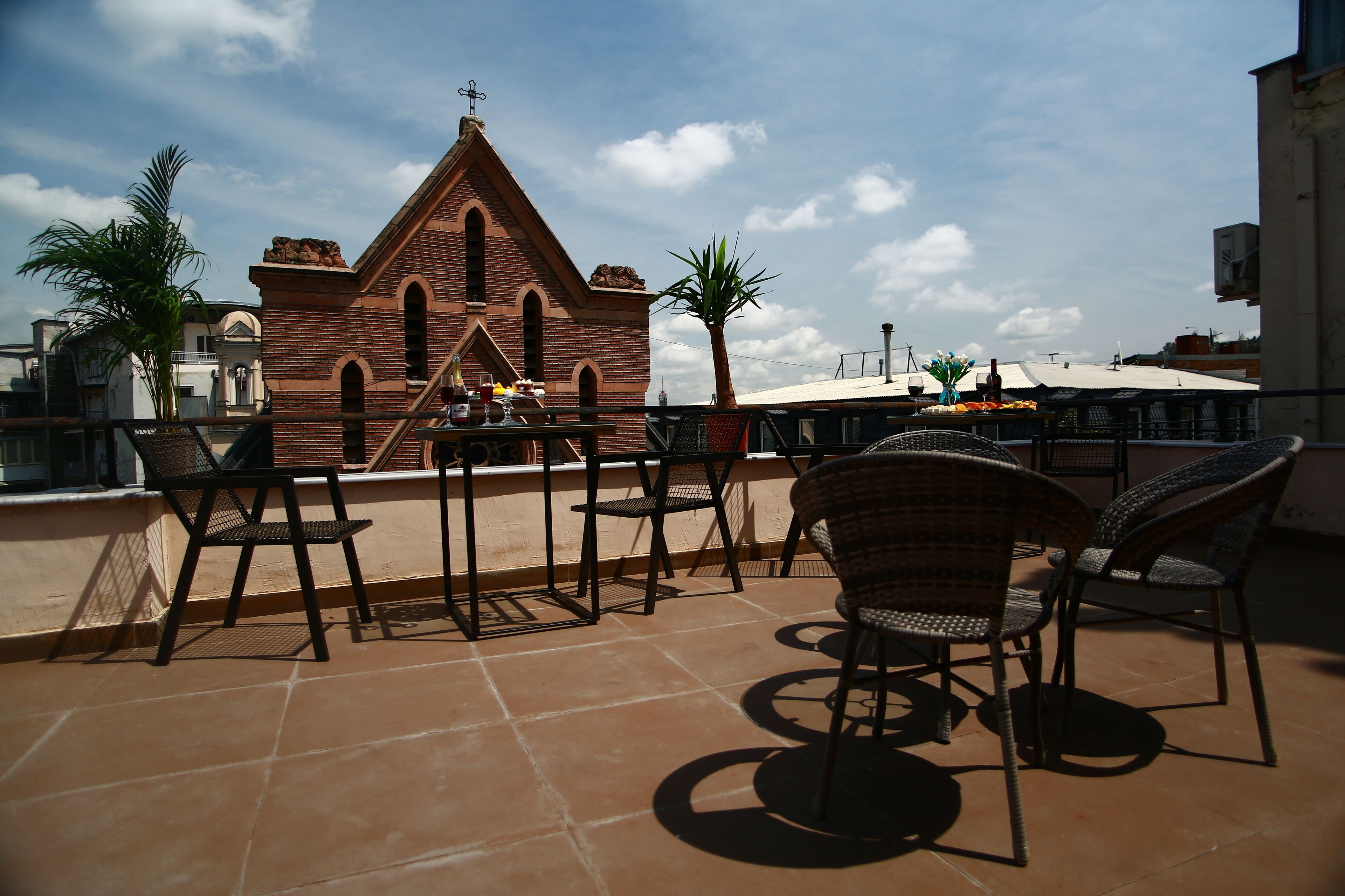 Diuma Hotel