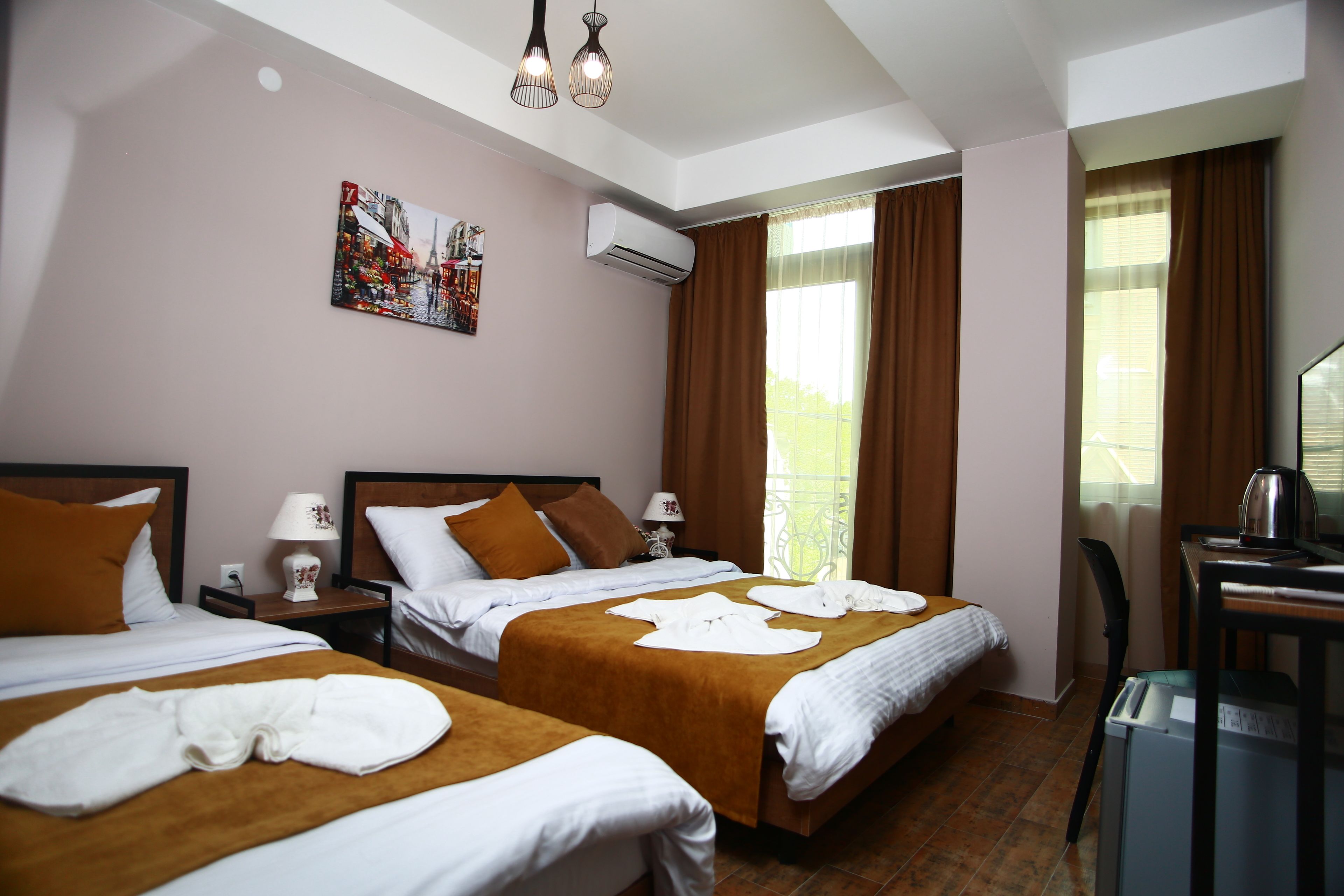 Diuma Hotel