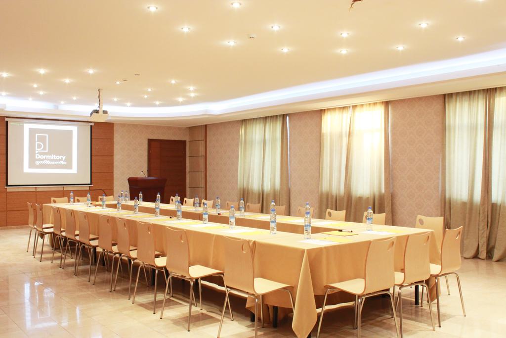 Dormitory Hualing Tbilisi Hotel