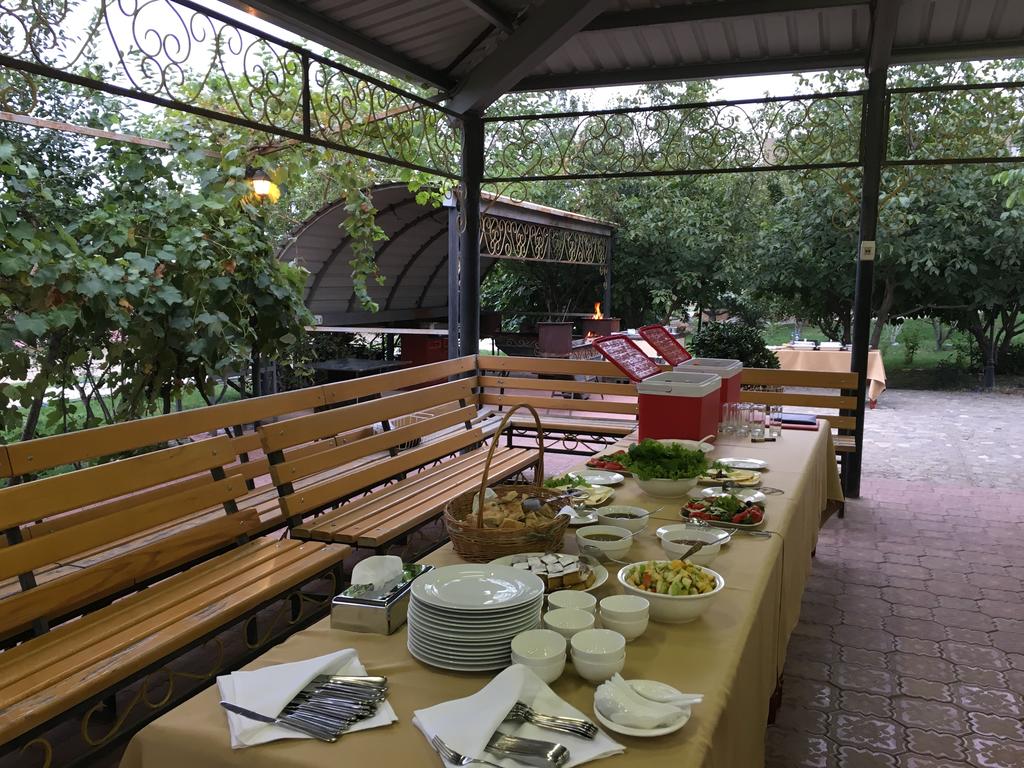 Dormitory Hualing Tbilisi Hotel