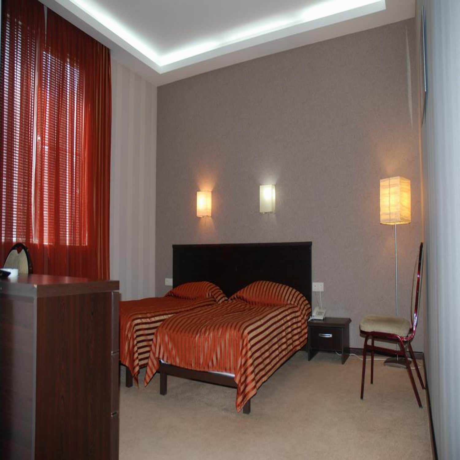 D'Plaza Hotel