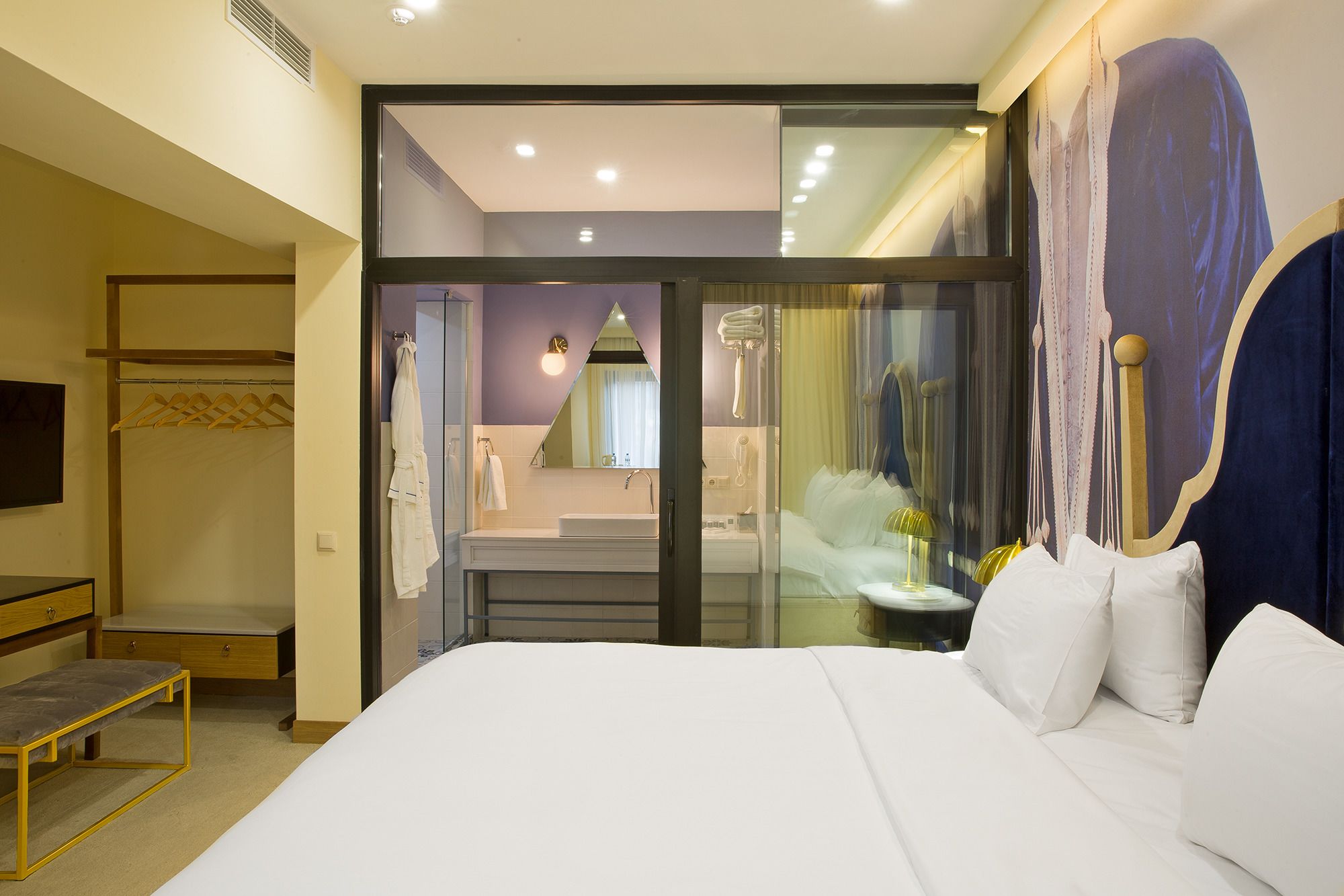 Folk Boutique Hotel
