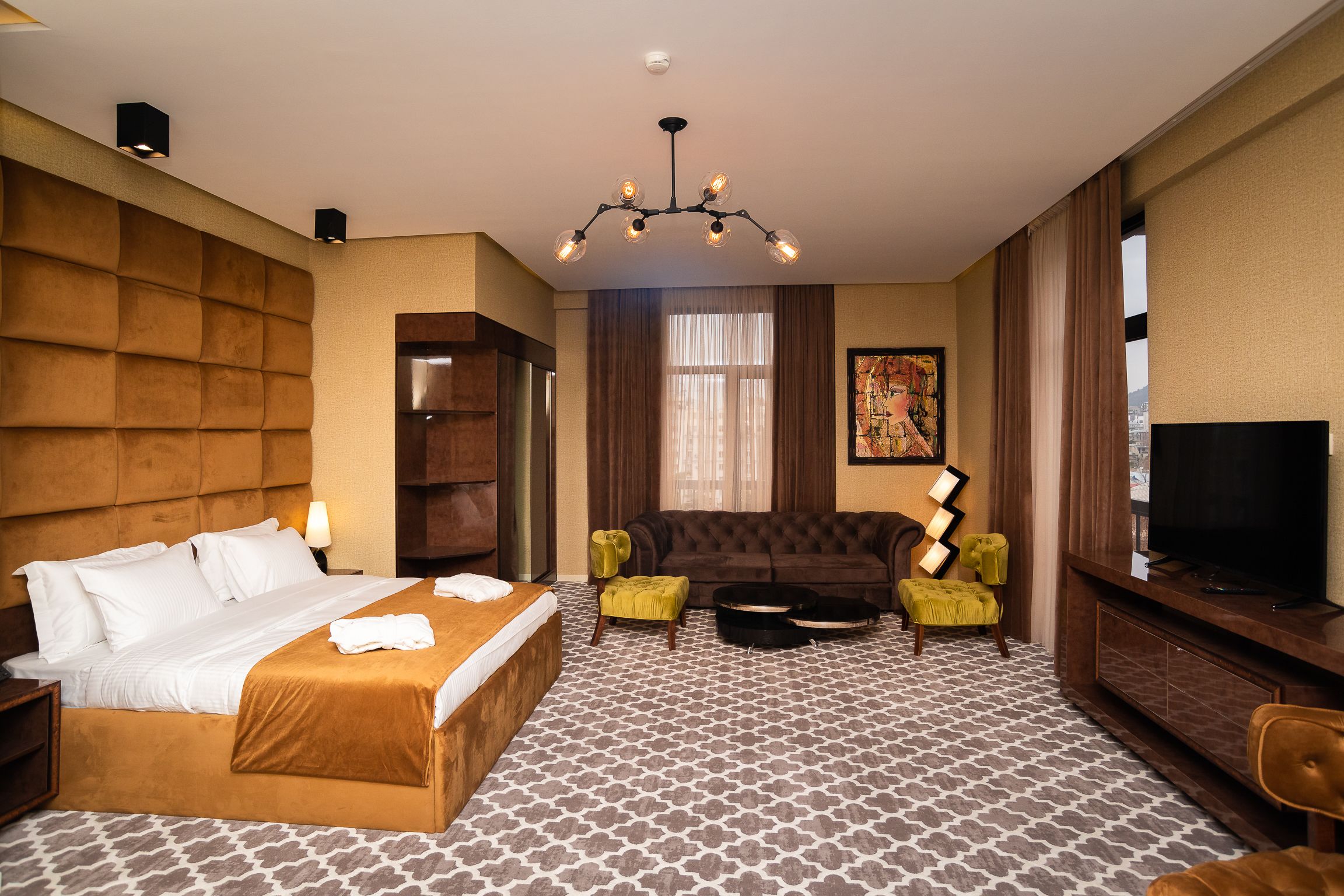 Gallery Art Hotel