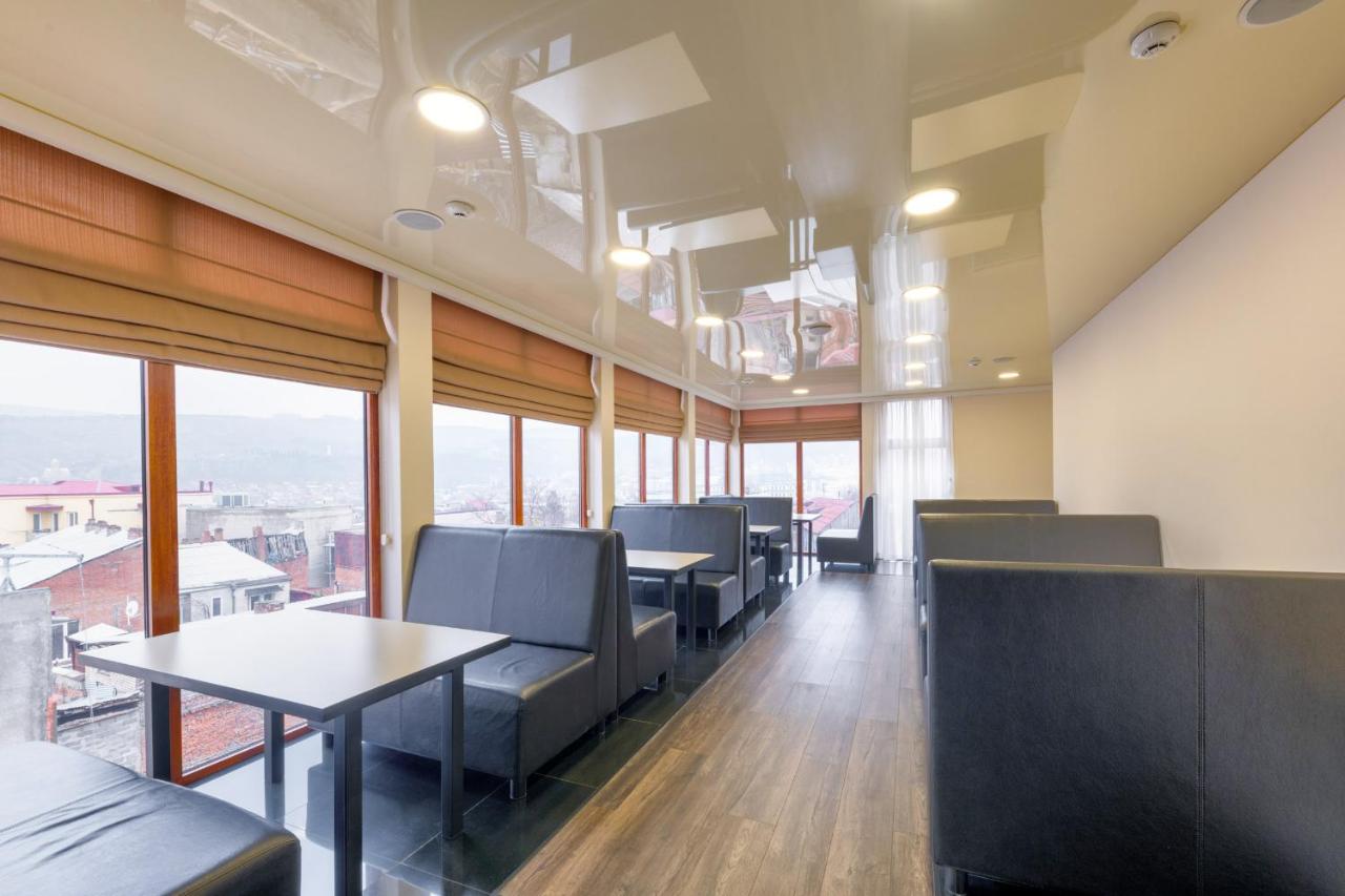 Link Hotel