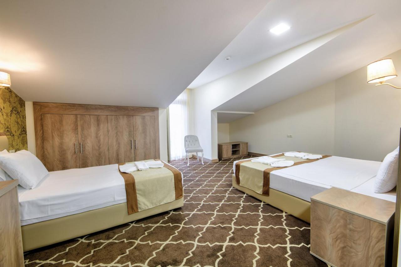 Link Hotel