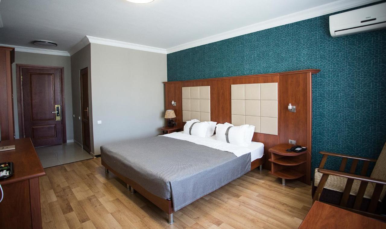 Fortune Palace Hotel
