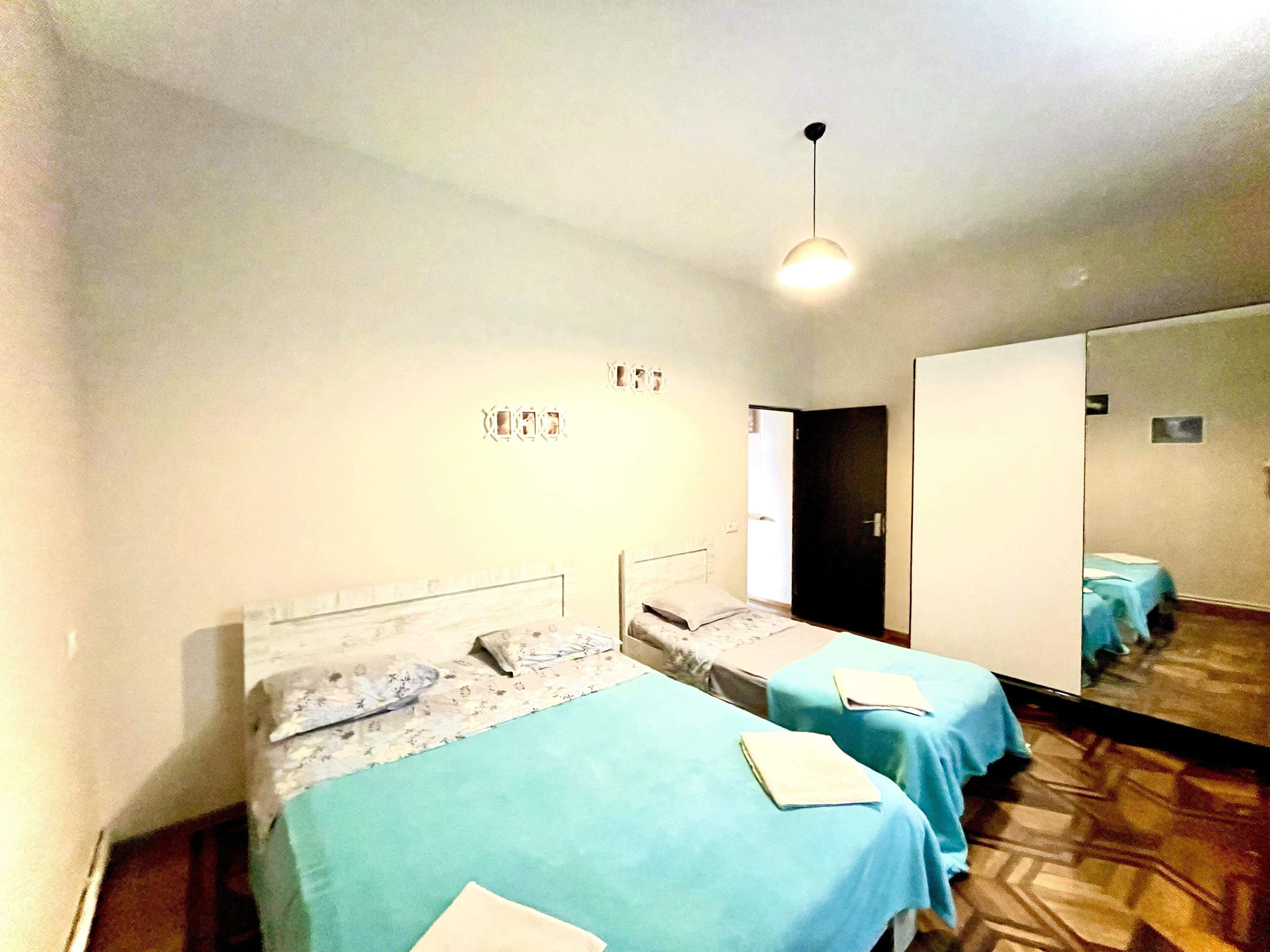 Grayhouse Elia Apartment