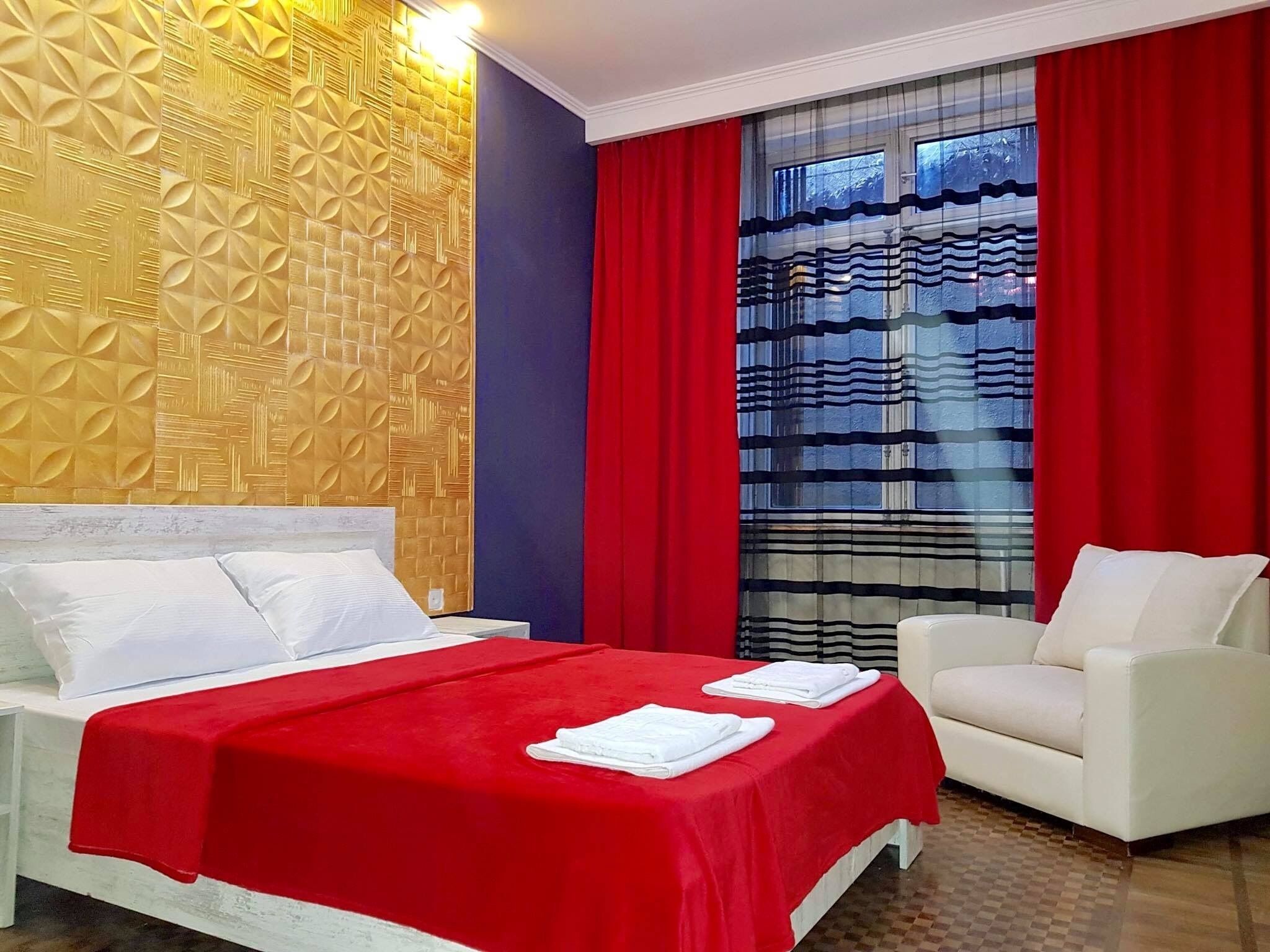 Grayhouse Elia Apartment