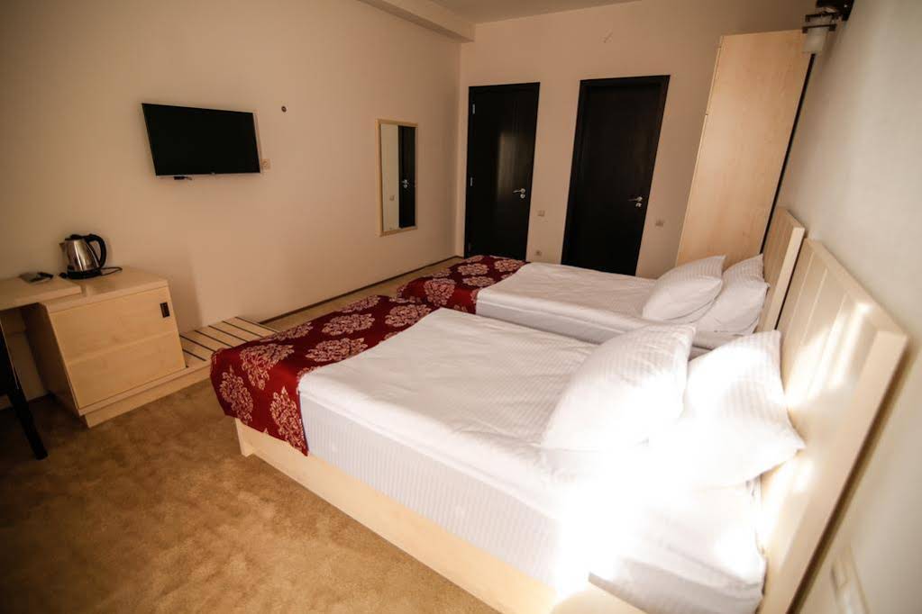 Hills Hotel