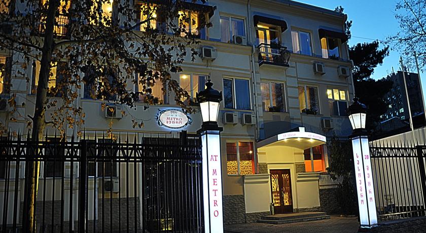 Hotel At Metro