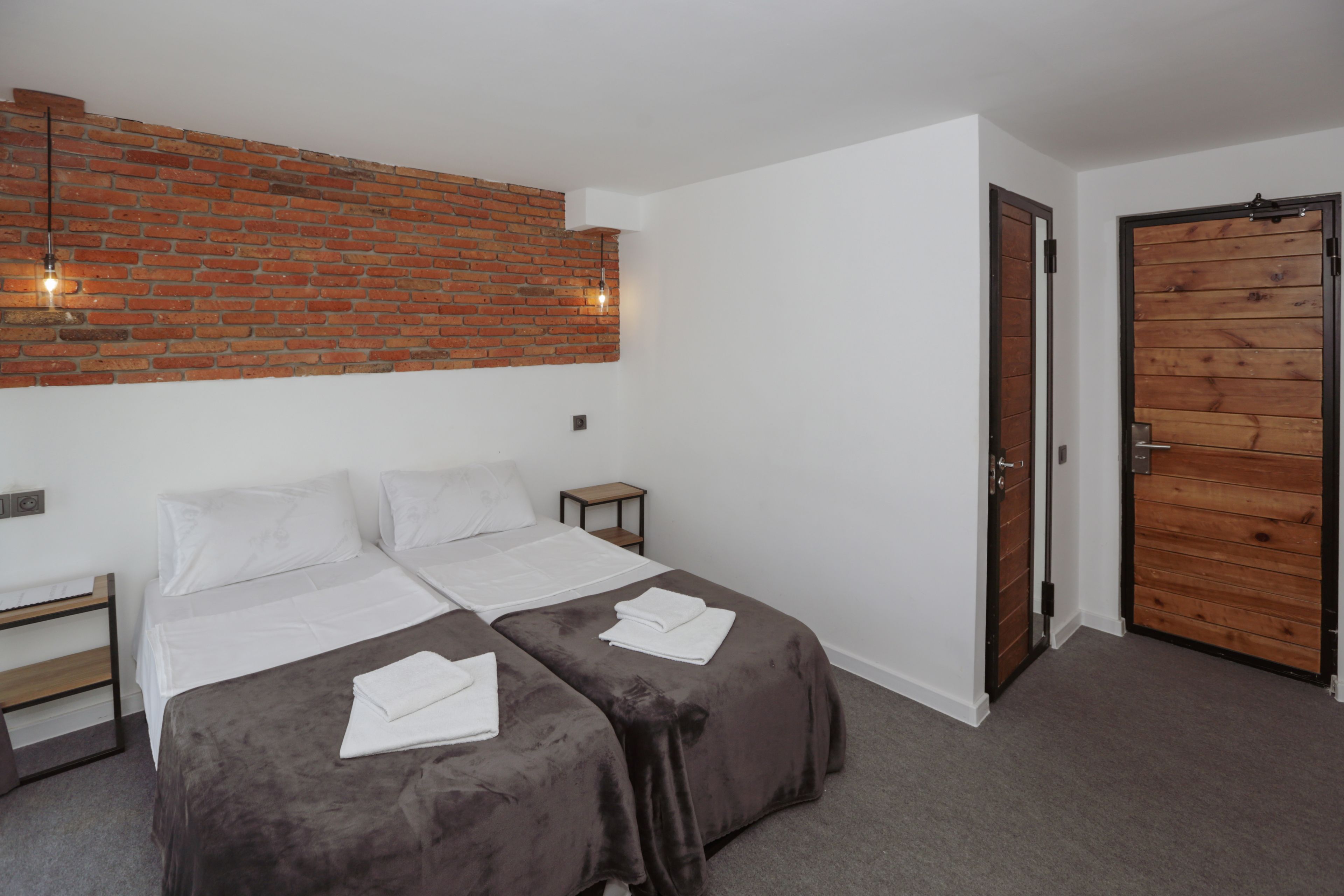 Hotel Baratashvili 12