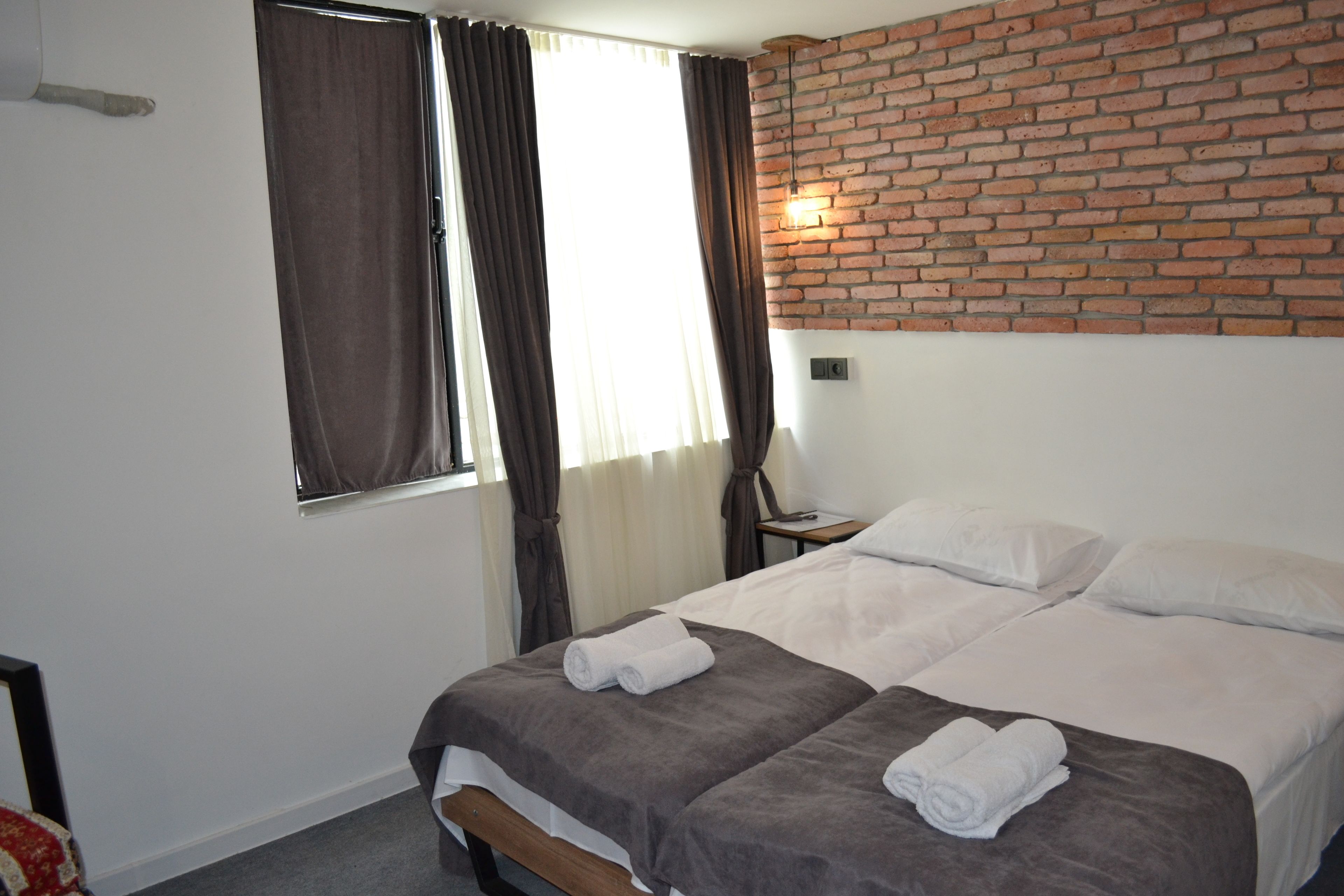 Hotel Baratashvili 12