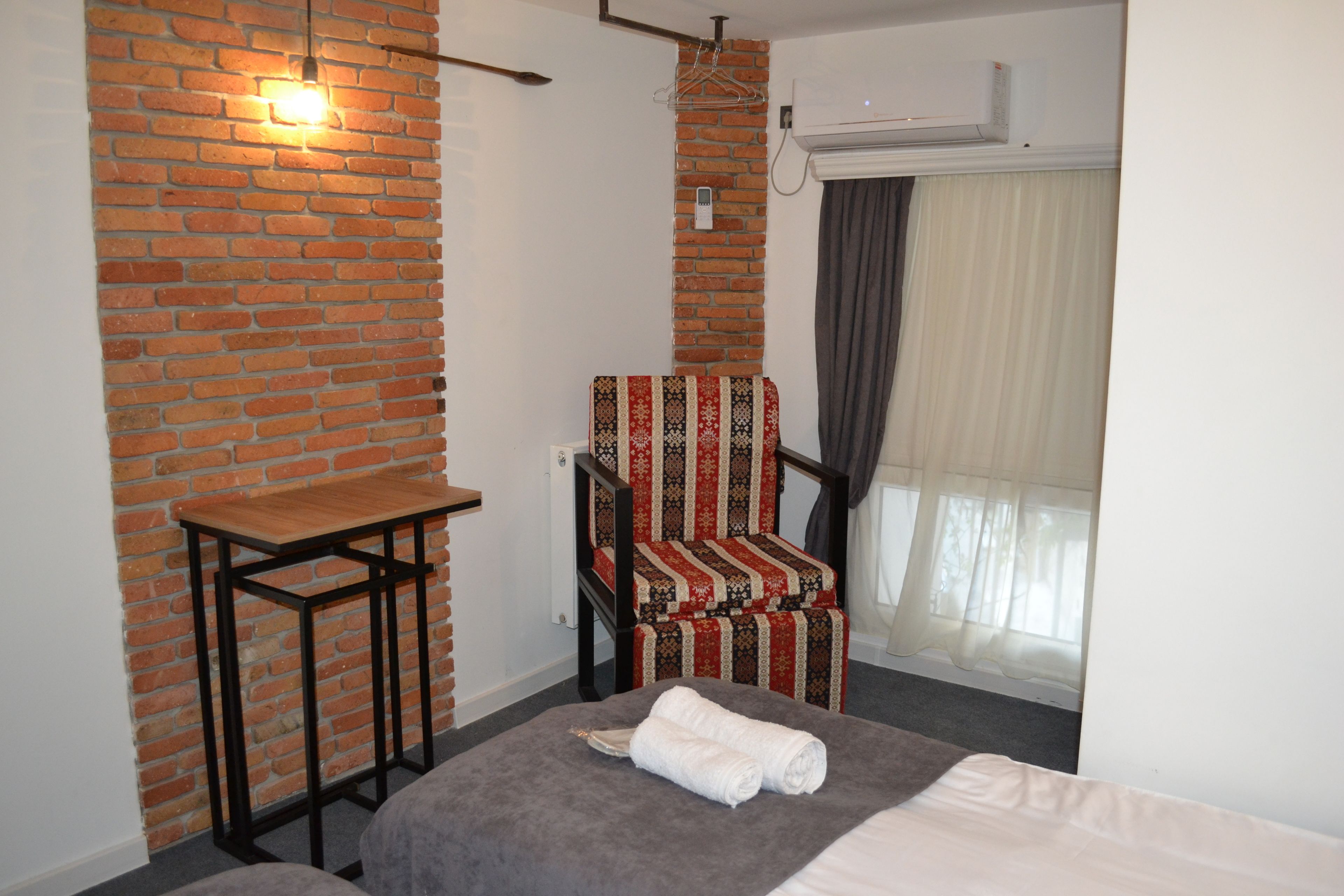 Hotel Baratashvili 12