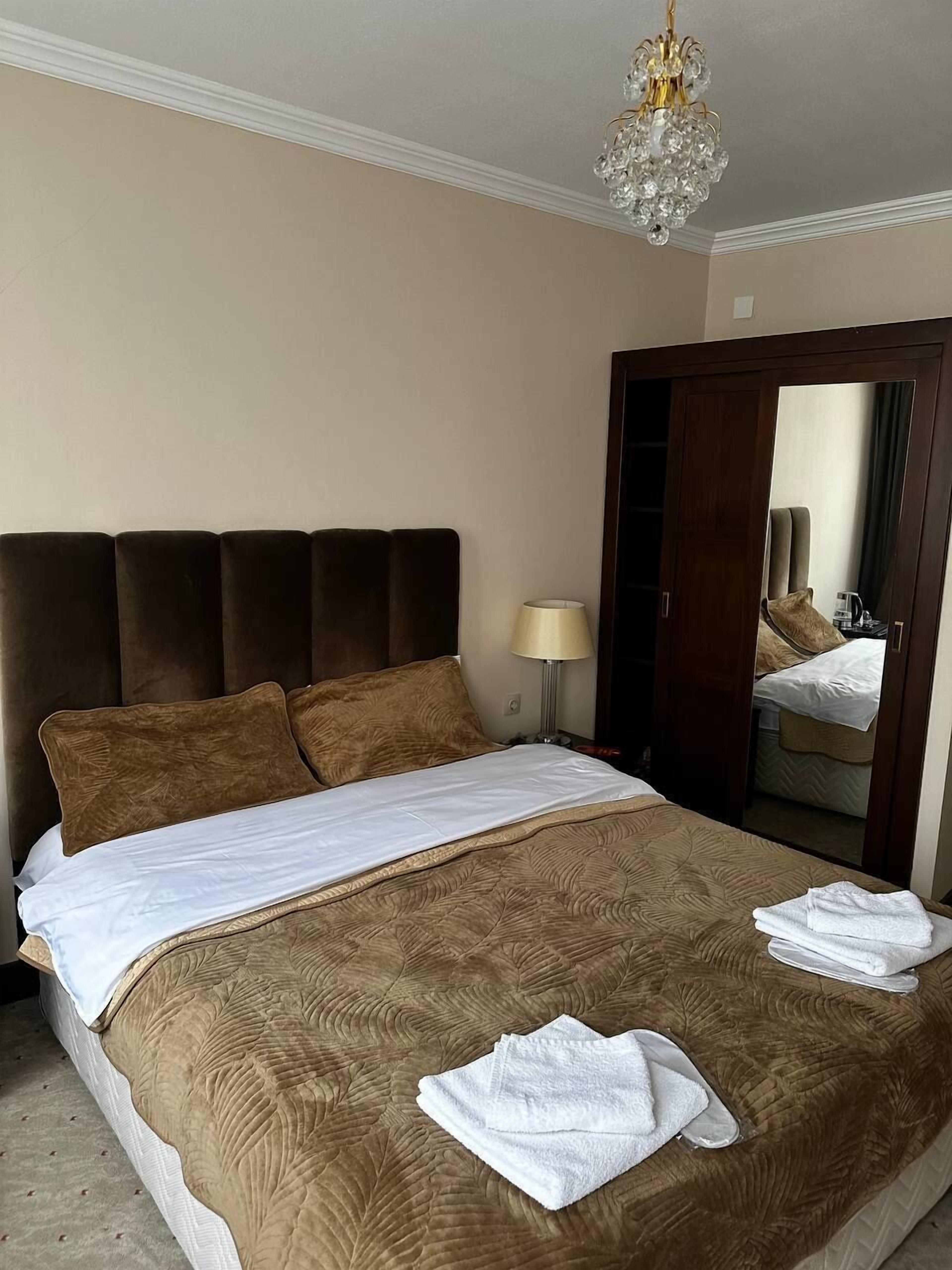 Hotel Grandis