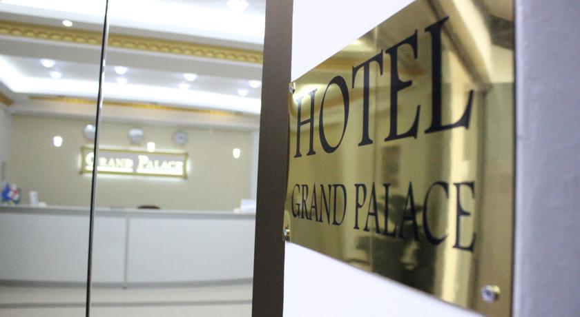 Hotel Grand Palace