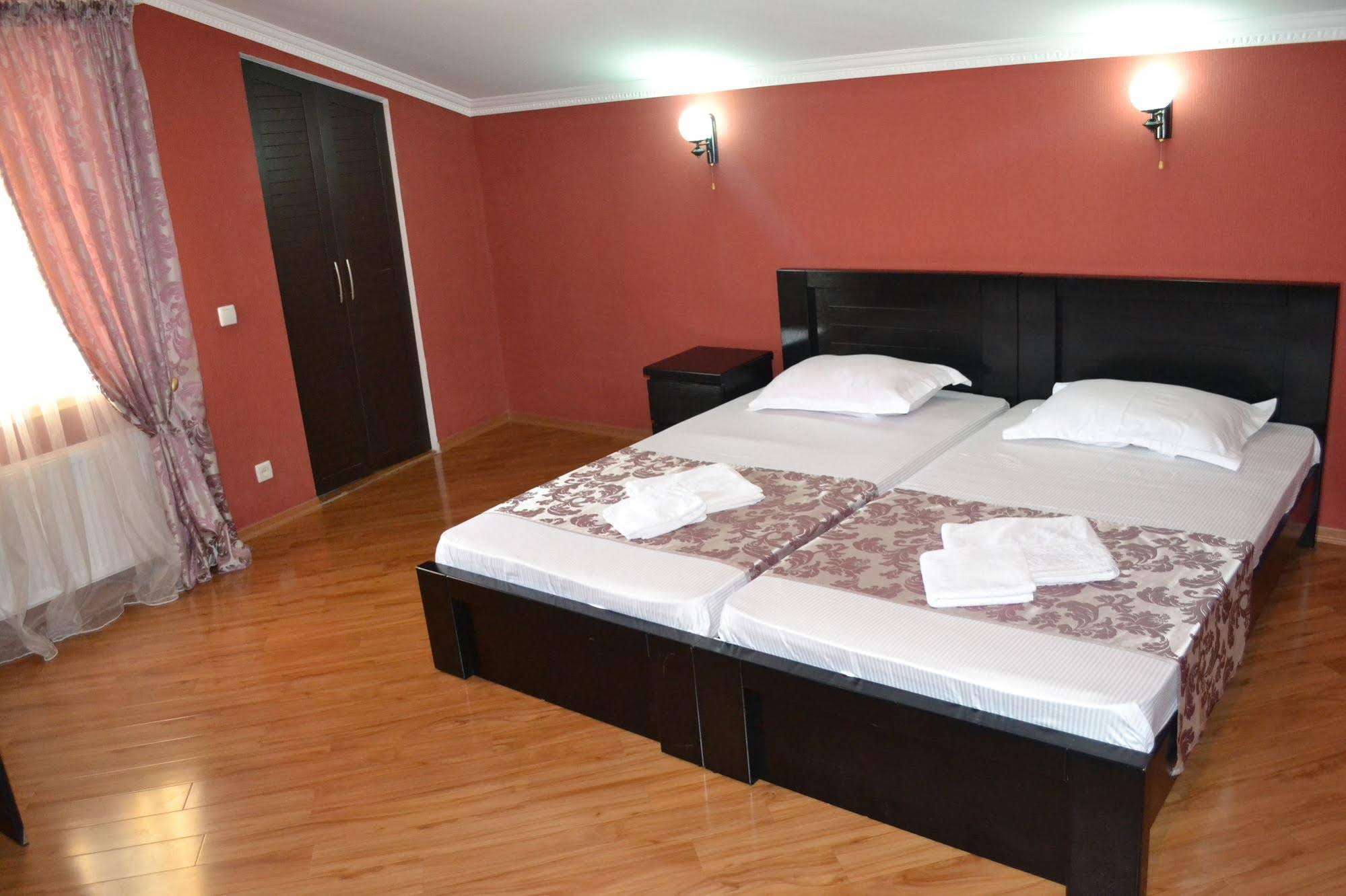 Hotel Isaka